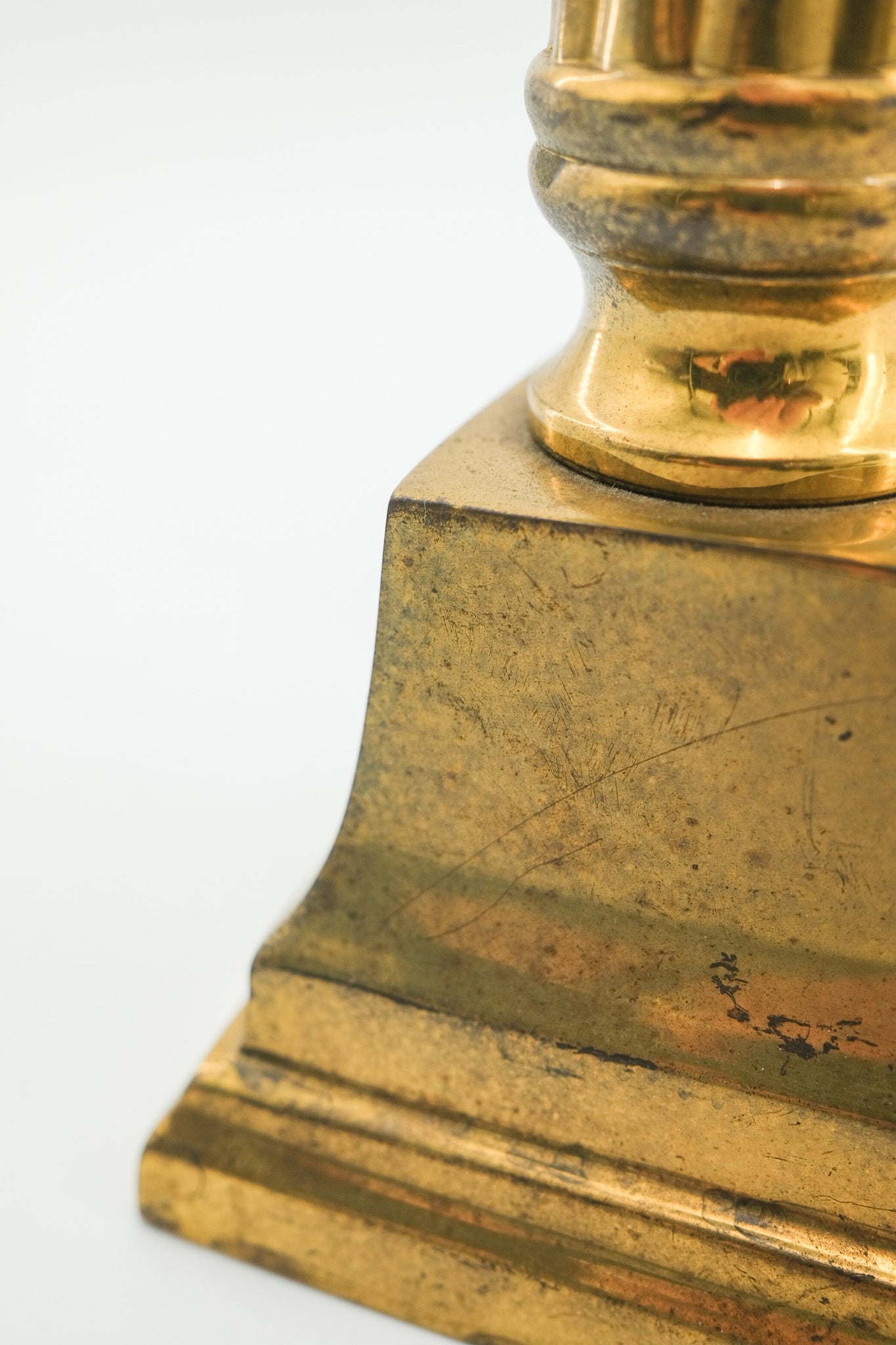 Brass Candle Stand / 真鍮のキャンドルスタンド