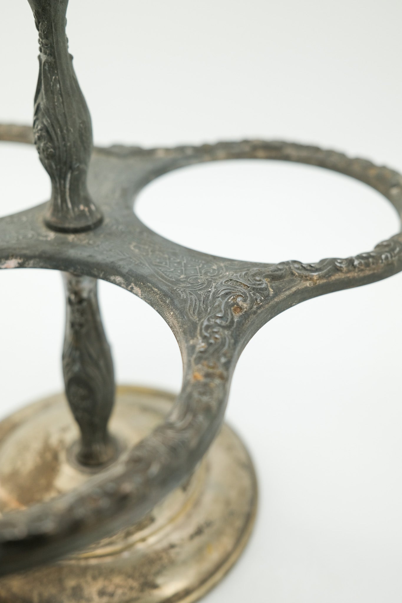 Antique Cruet Stand (3-Hole) / アンティーク クルエットスタンド（3つ穴）