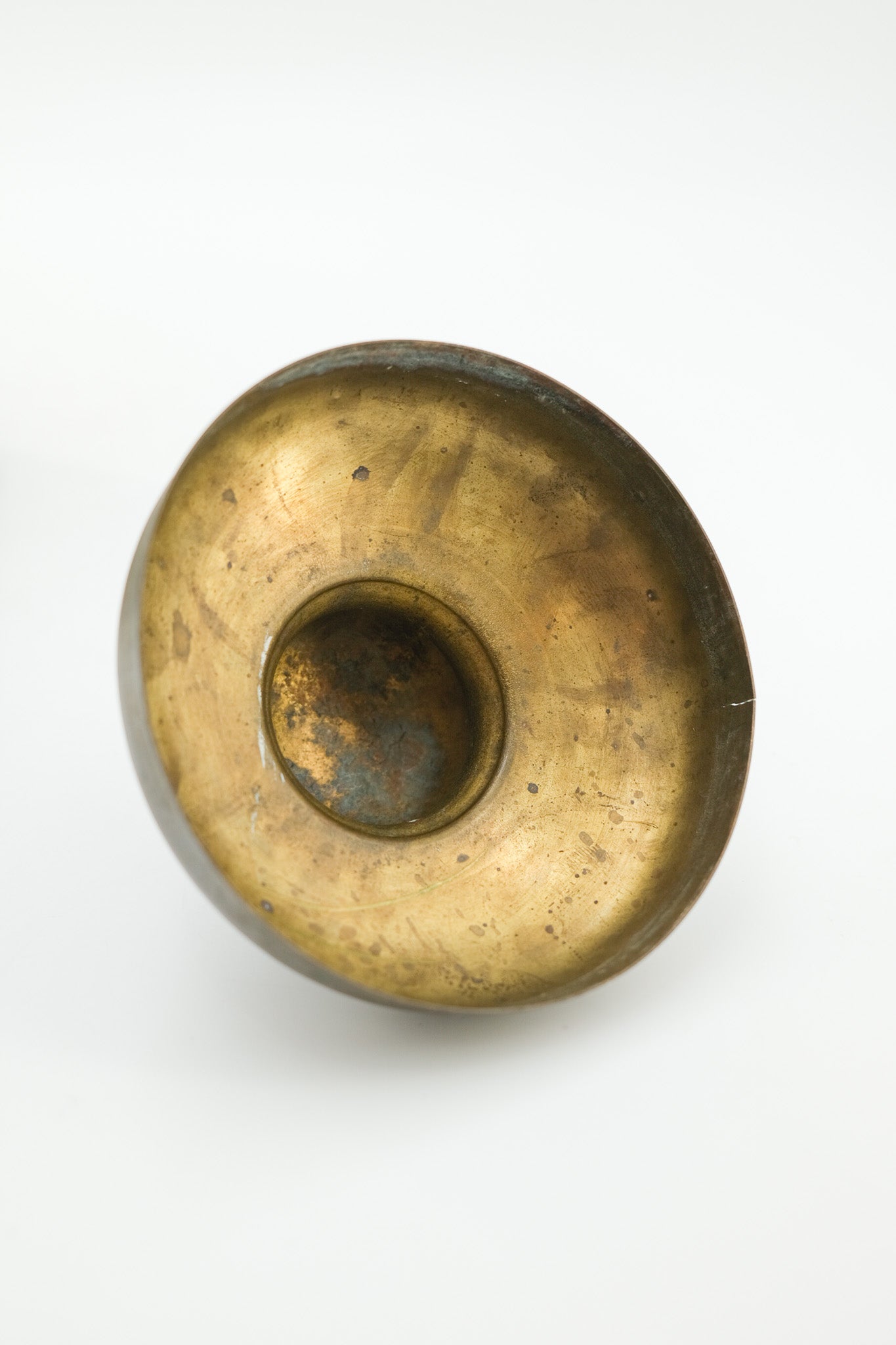 Brass lidded container / 真鍮製の蓋付きキャニスター