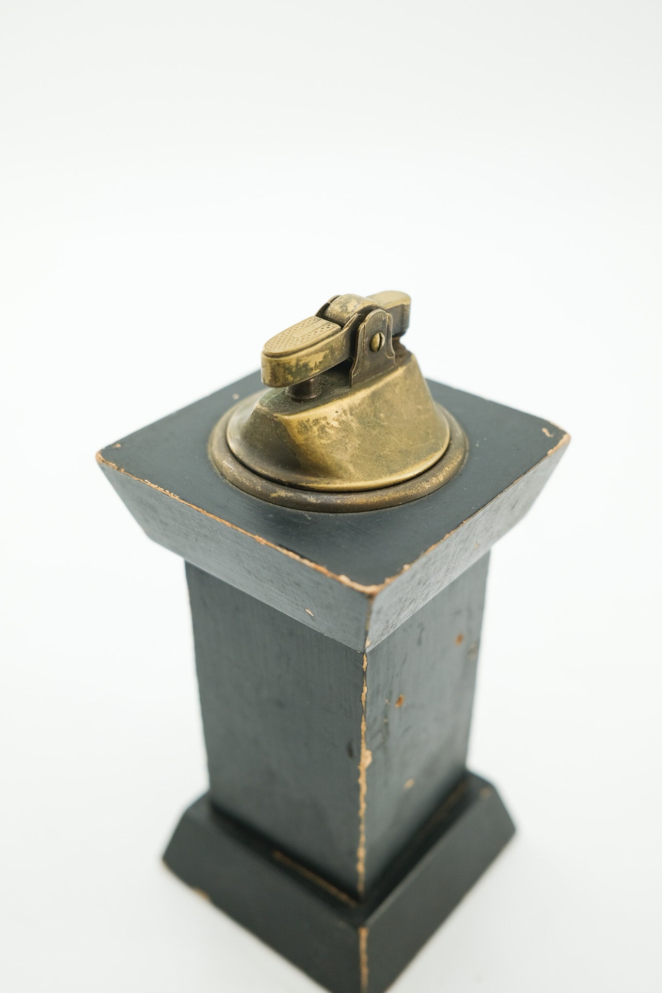 Vintage Wooden Column Table Lighter / ヴィンテージ 木製コラム 卓上