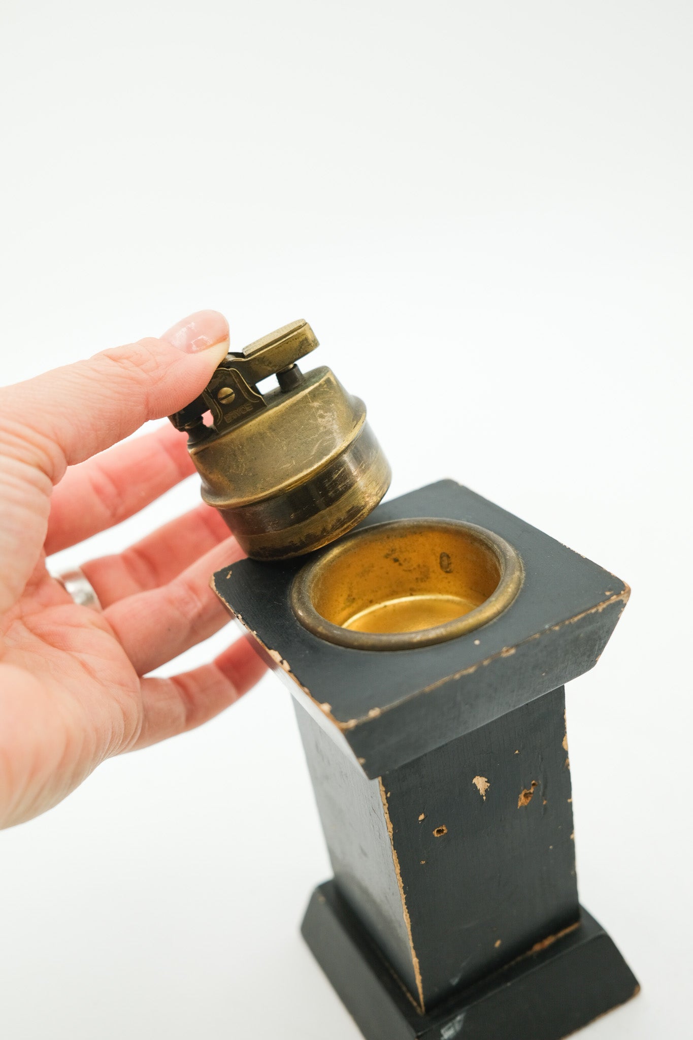 Vintage Wooden Column Table Lighter / ヴィンテージ 木製コラム 卓上ライター