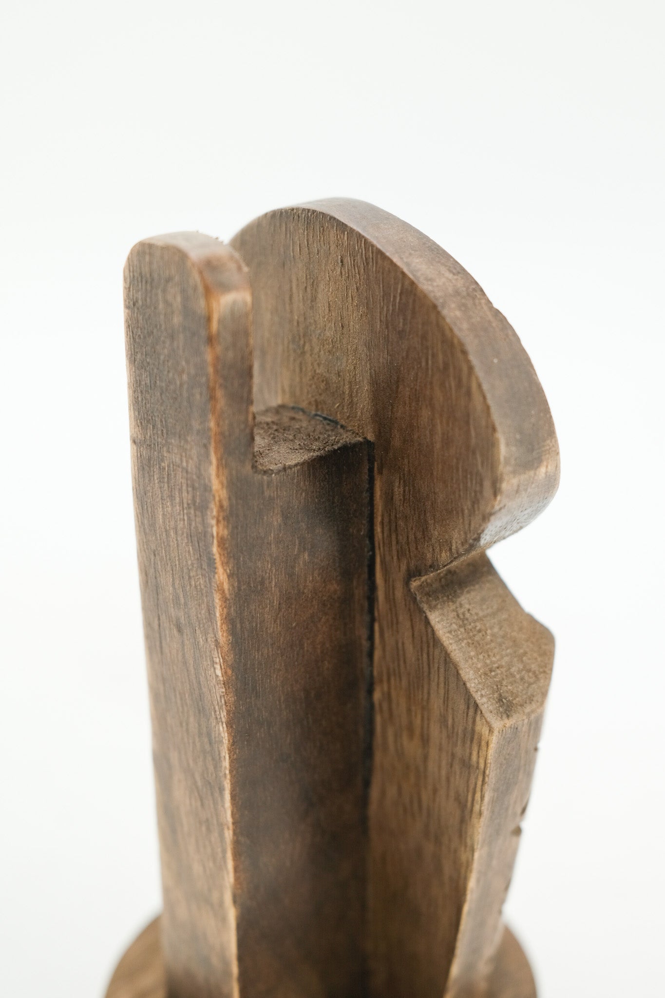 Wooden Bird Eyeglass Stand / 木彫りの鳥の眼鏡スタンド