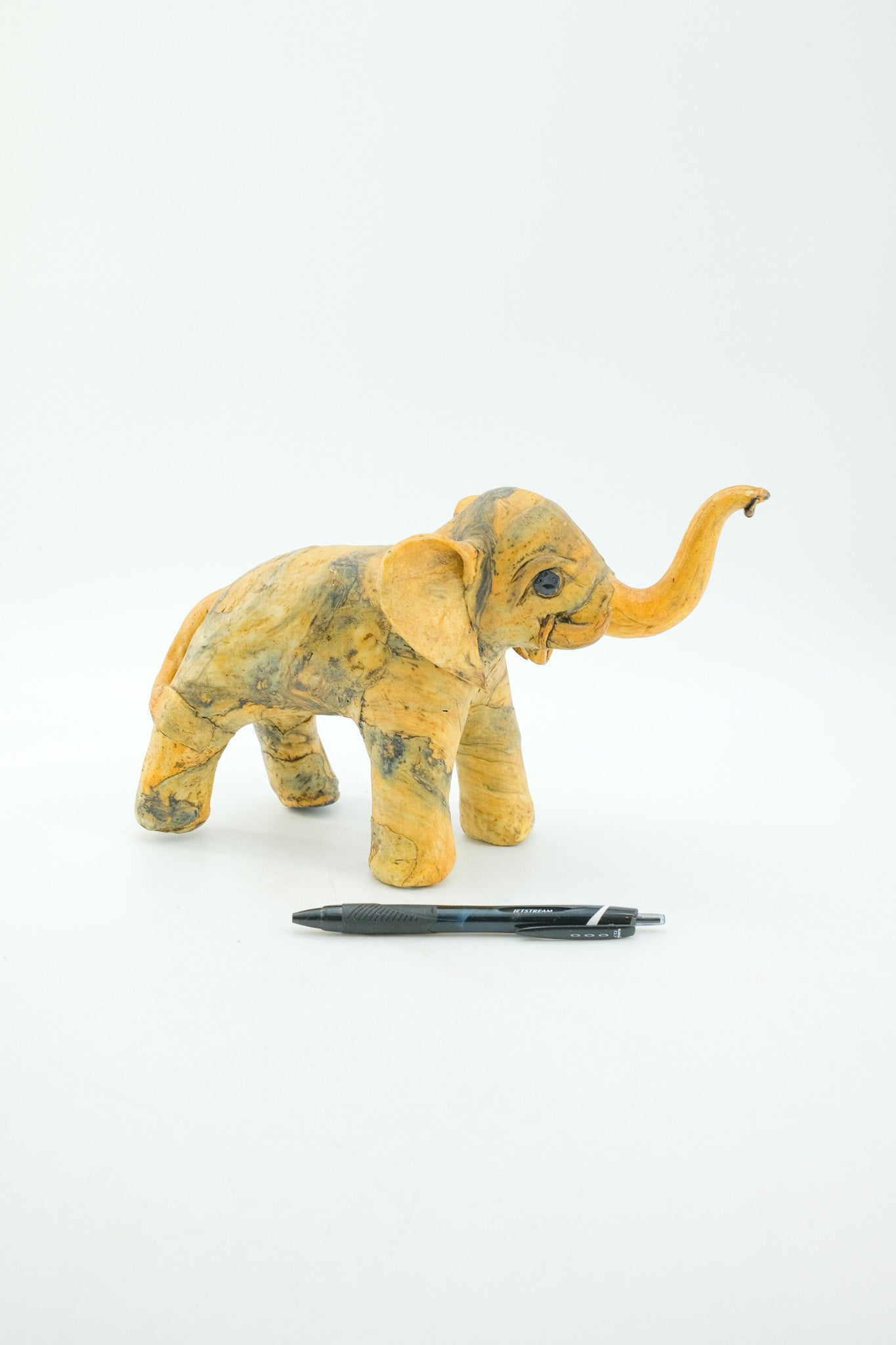 Elephant Object / ゾウのオブジェ