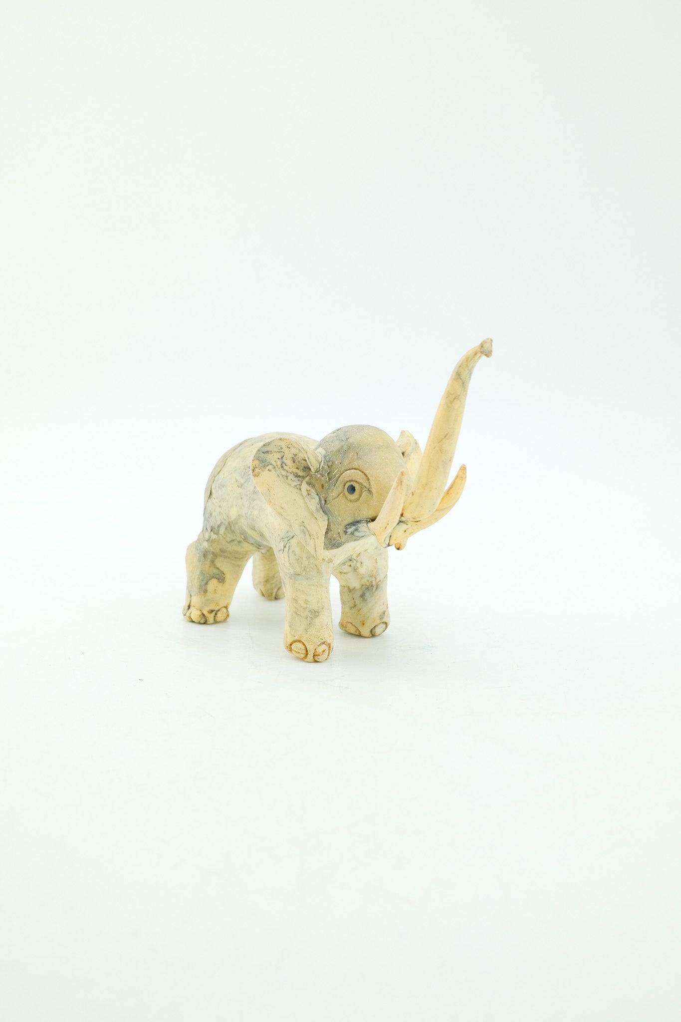 Elephant Object / ゾウのオブジェ