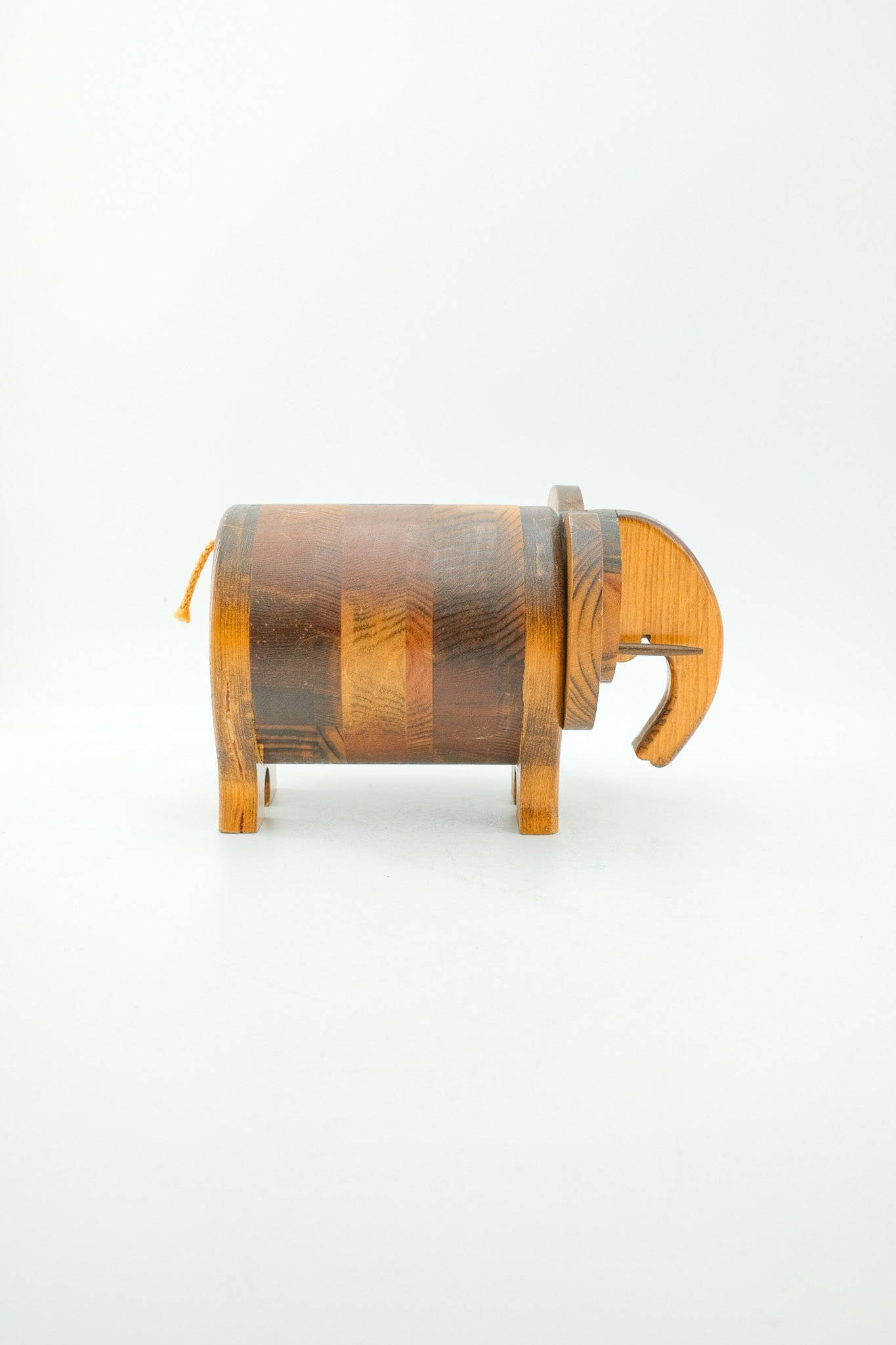 Wooden Elephant Money Box / 木製 ゾウの貯金箱
