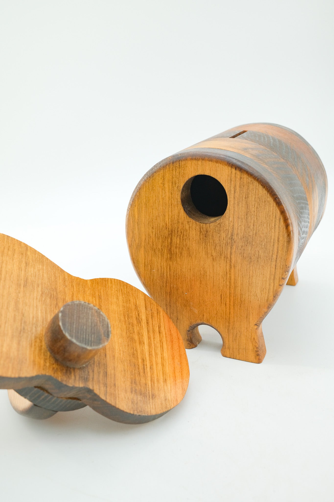 Wooden Elephant Money Box / 木製 ゾウの貯金箱