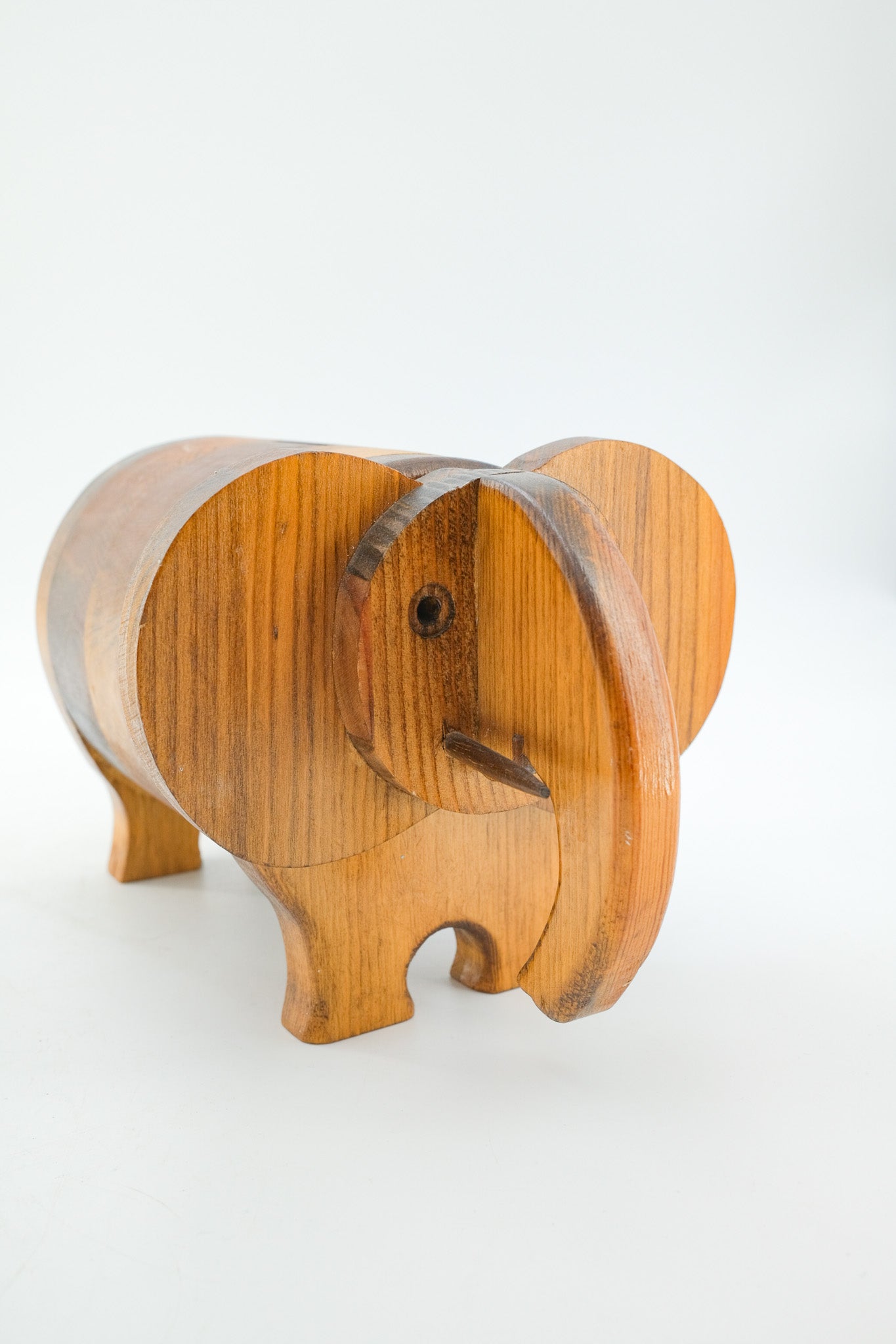 Wooden Elephant Money Box / 木製 ゾウの貯金箱