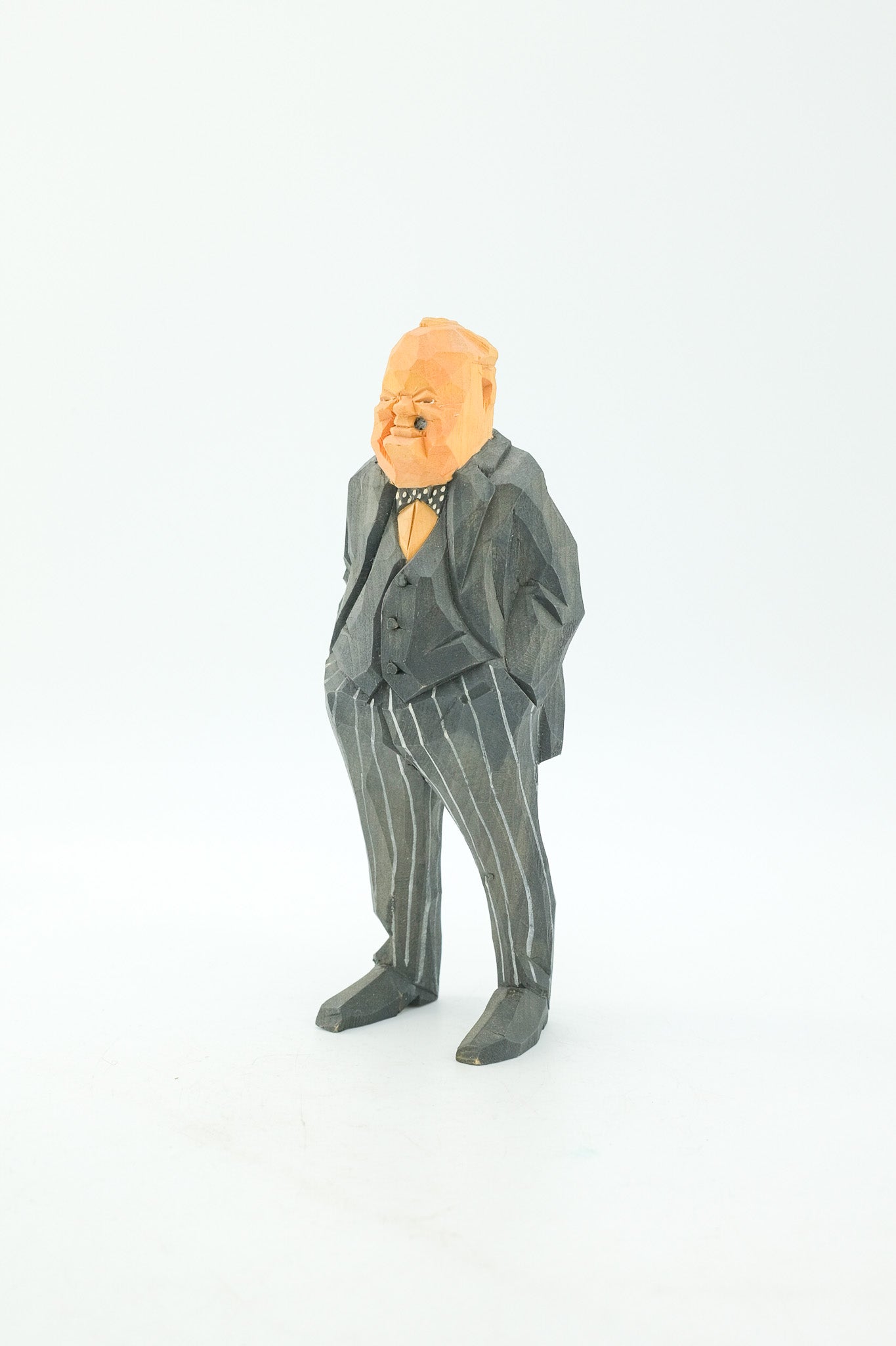 Winston Churchill Wood Carving / ウィンストン・チャーチル 木彫り人形
