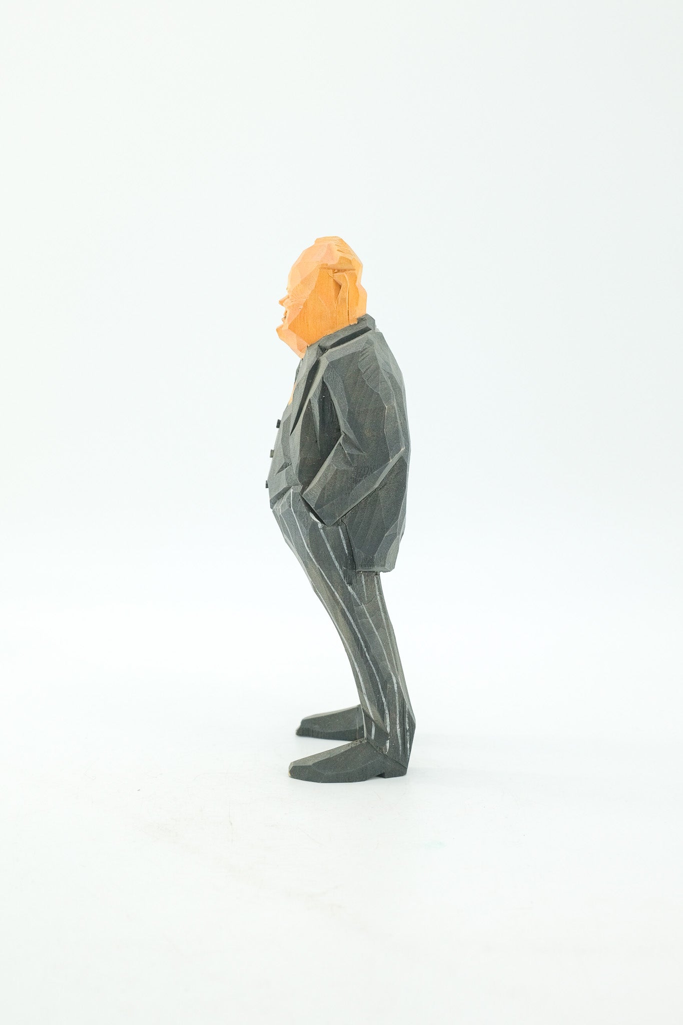 Winston Churchill Wood Carving / ウィンストン・チャーチル 木彫り人形