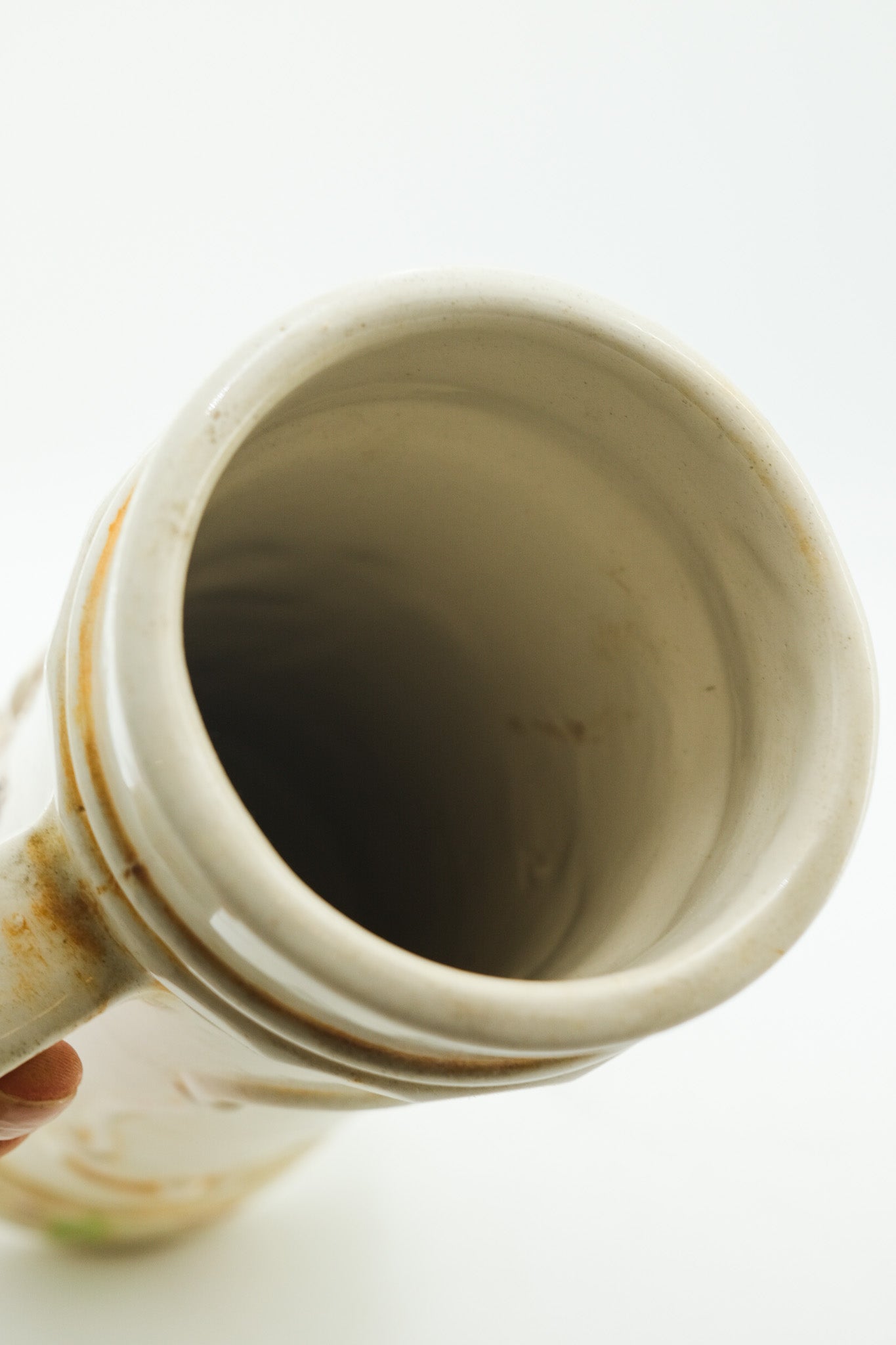Vintage Ceramic Pitcher with Baker Relief / 陶器の水さし（パン職人