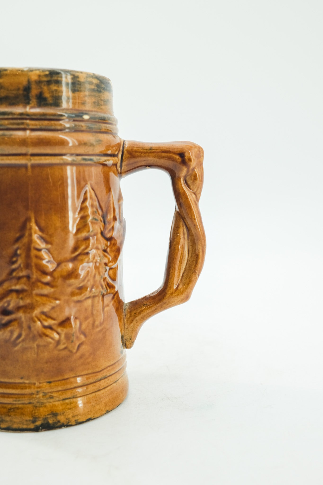 Vintage Beer Stein with Relief Motifs / ヴィンテージ ビアマグ（レリーフ柄）
