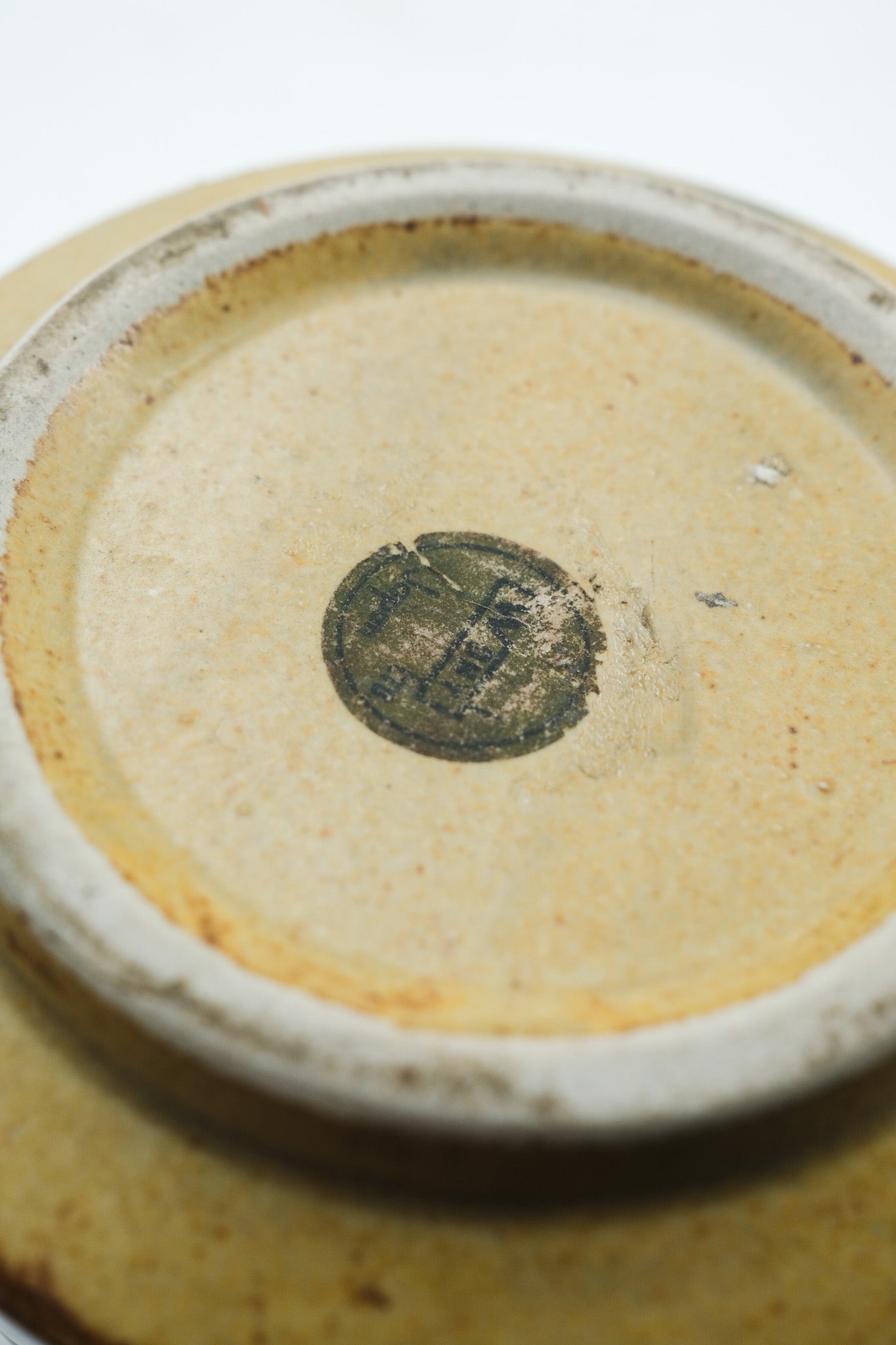 Owl patterned container / フクロウの筒鉢