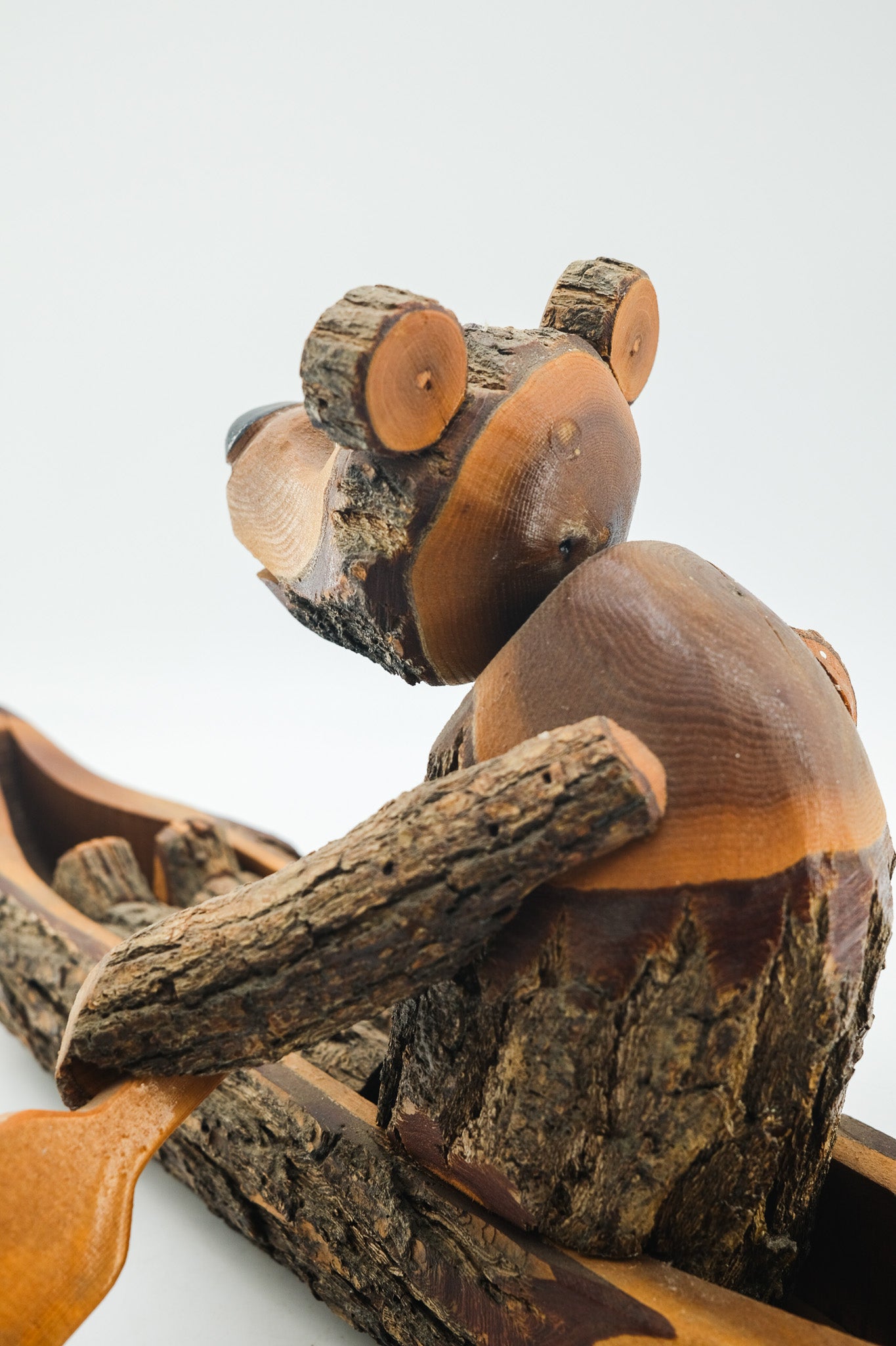 Bear on a Boat Wood Carving / ボートを漕ぐクマの木彫りオブジェ