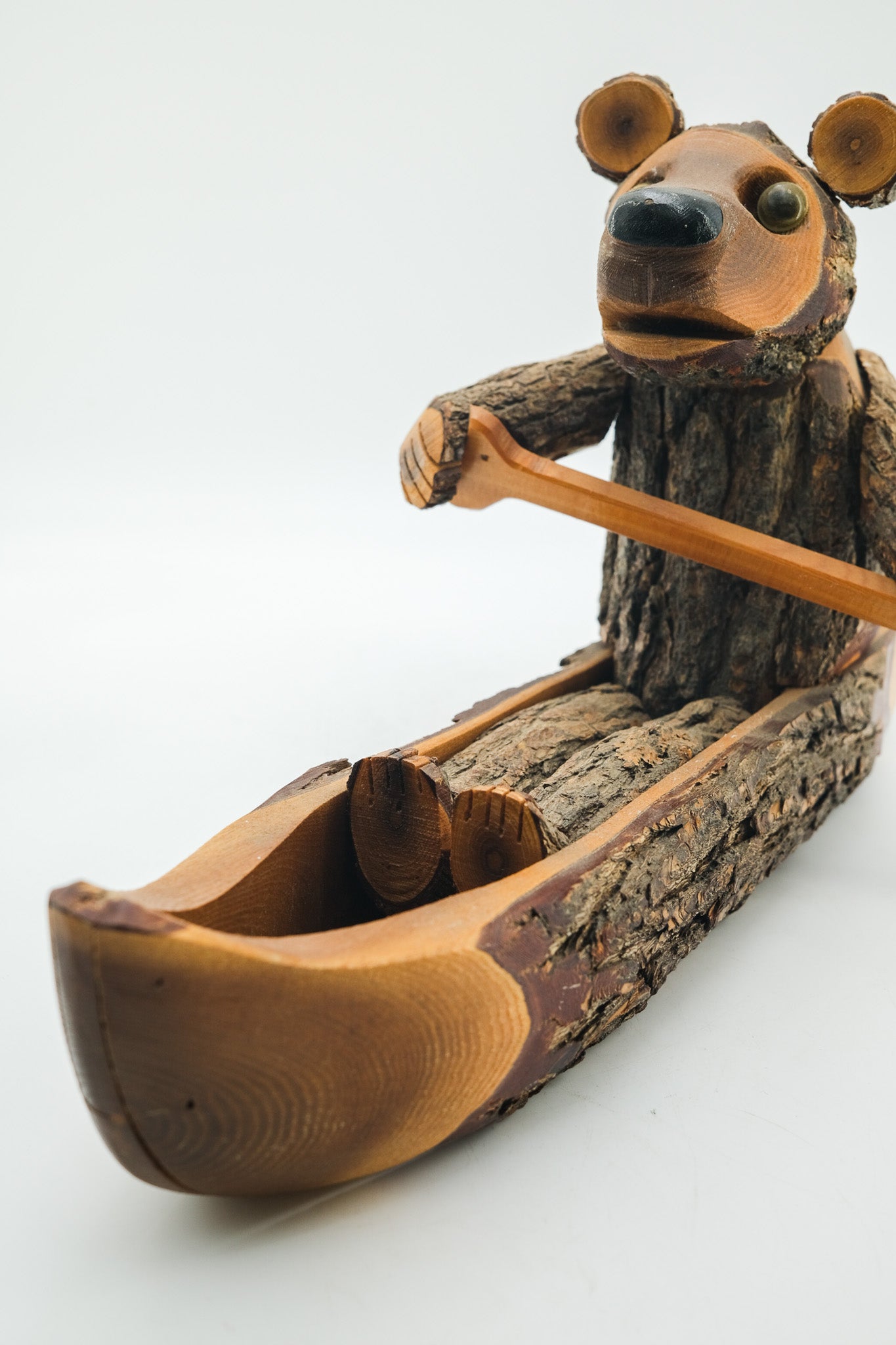 Bear on a Boat Wood Carving / ボートを漕ぐクマの木彫りオブジェ