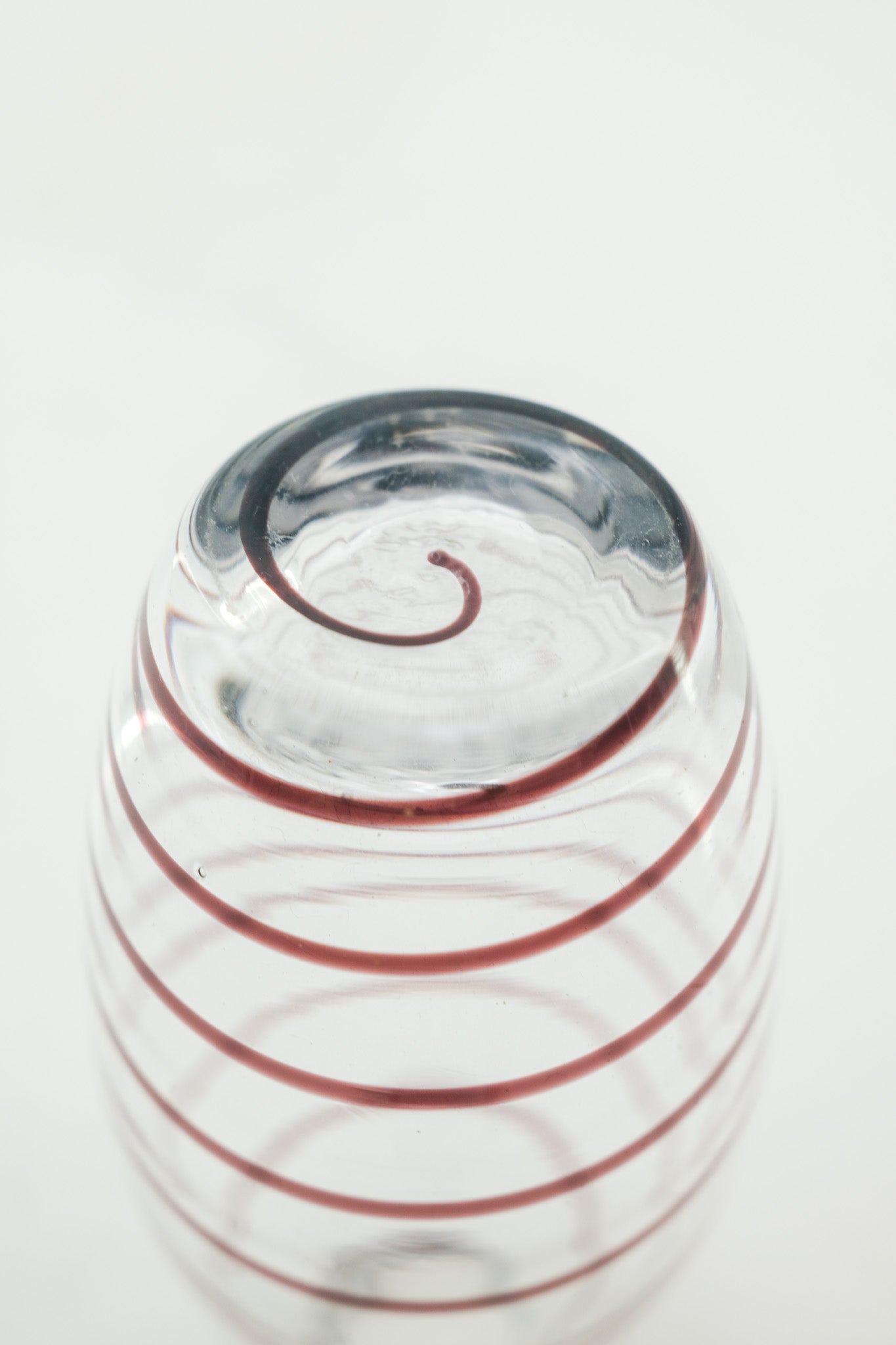 Glass Vase with Purple Spiral / ガラスフラワーベース パープルスパイラル