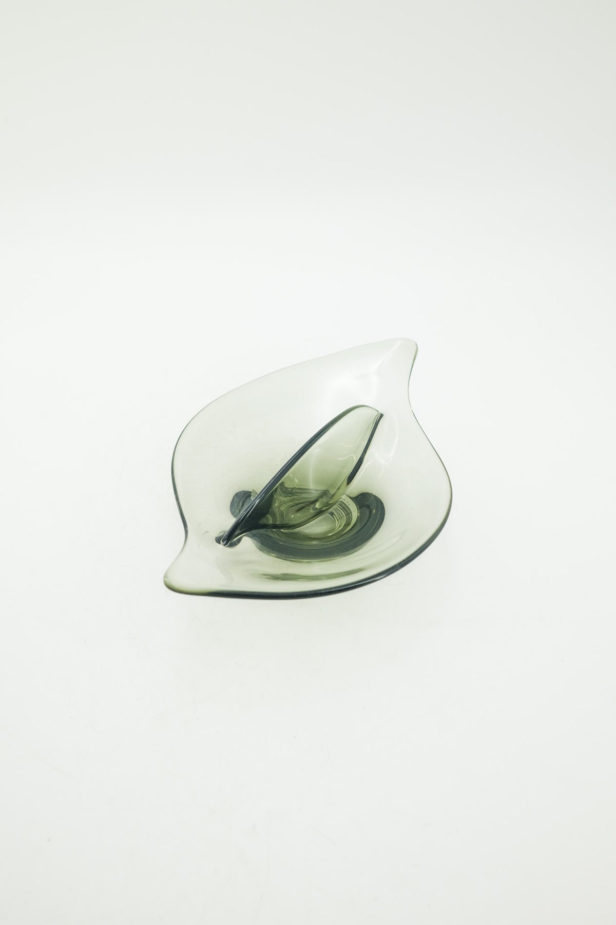 Leaf Silhouette Glass Tray / リーフシルエット ガラス トレイ