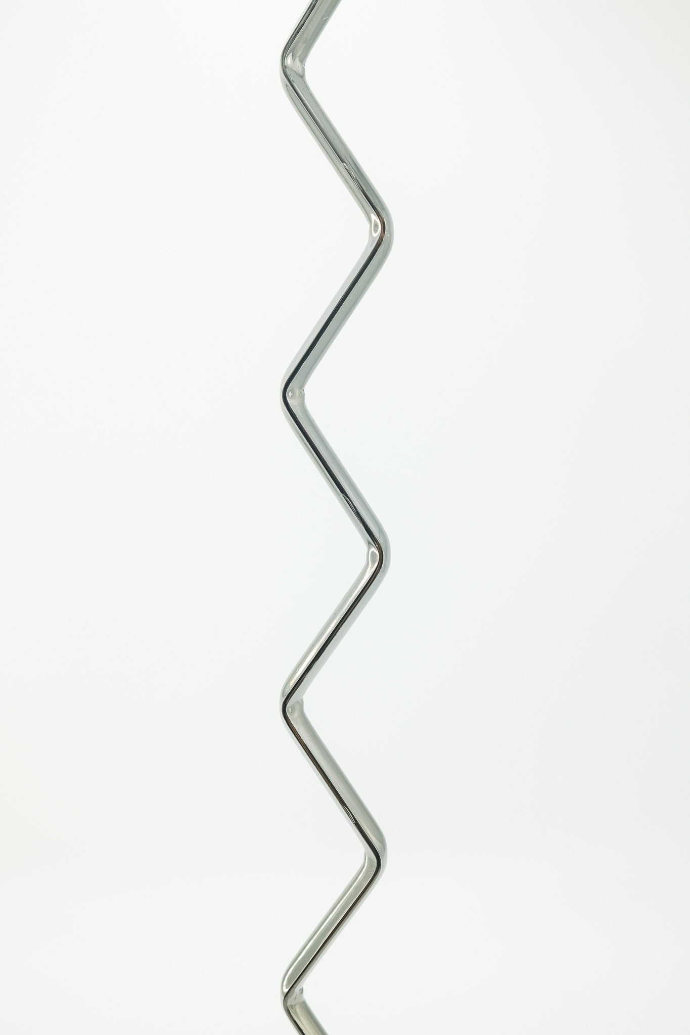 Metal Zigzag Stand / メタル ジグザグ スタンド