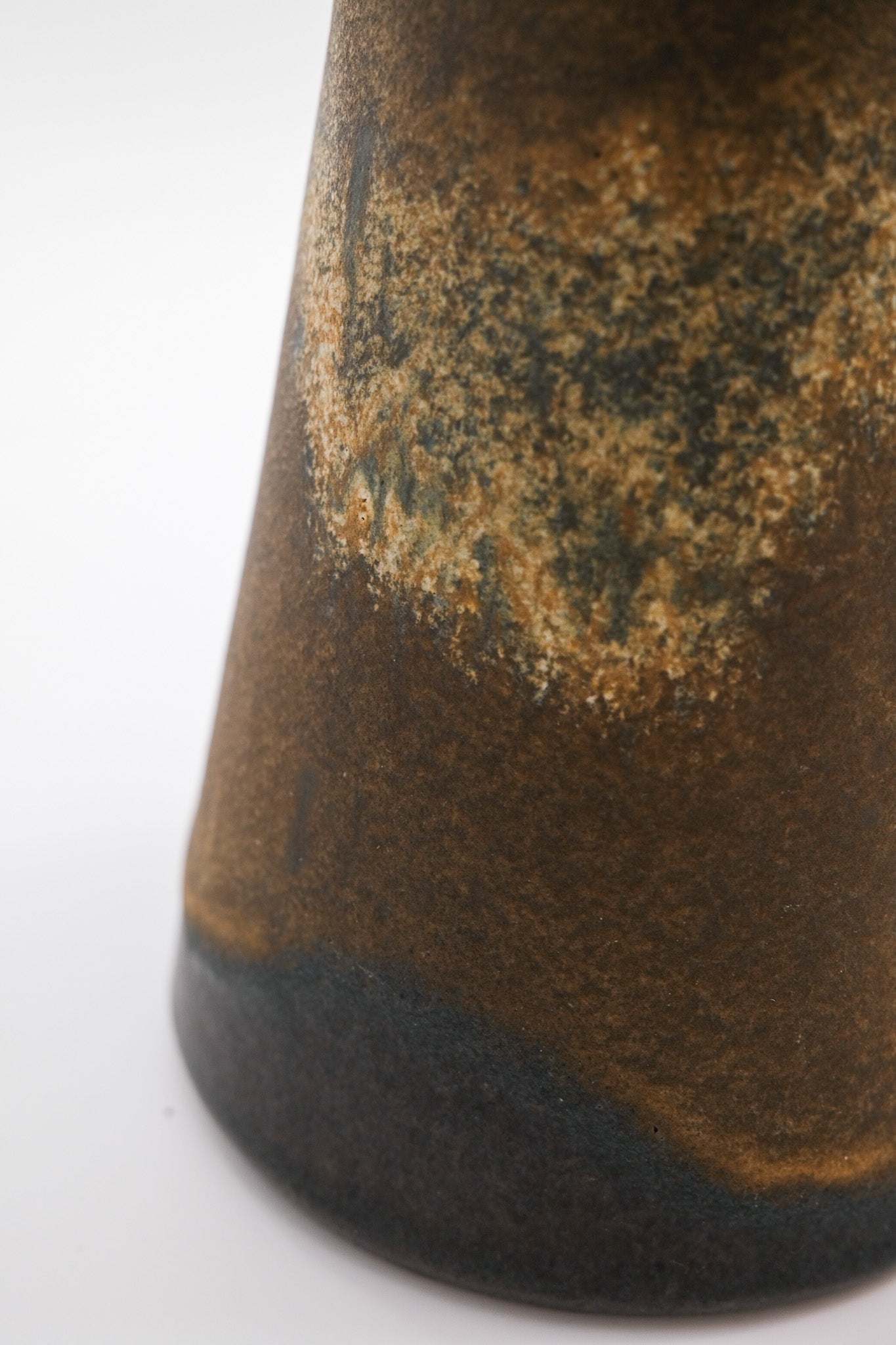 Vase: Carstens Tönnieshof "Atelier Kiel" / フラワーベース：カーステンス・トニエスホーフ「アトリエ・キール」