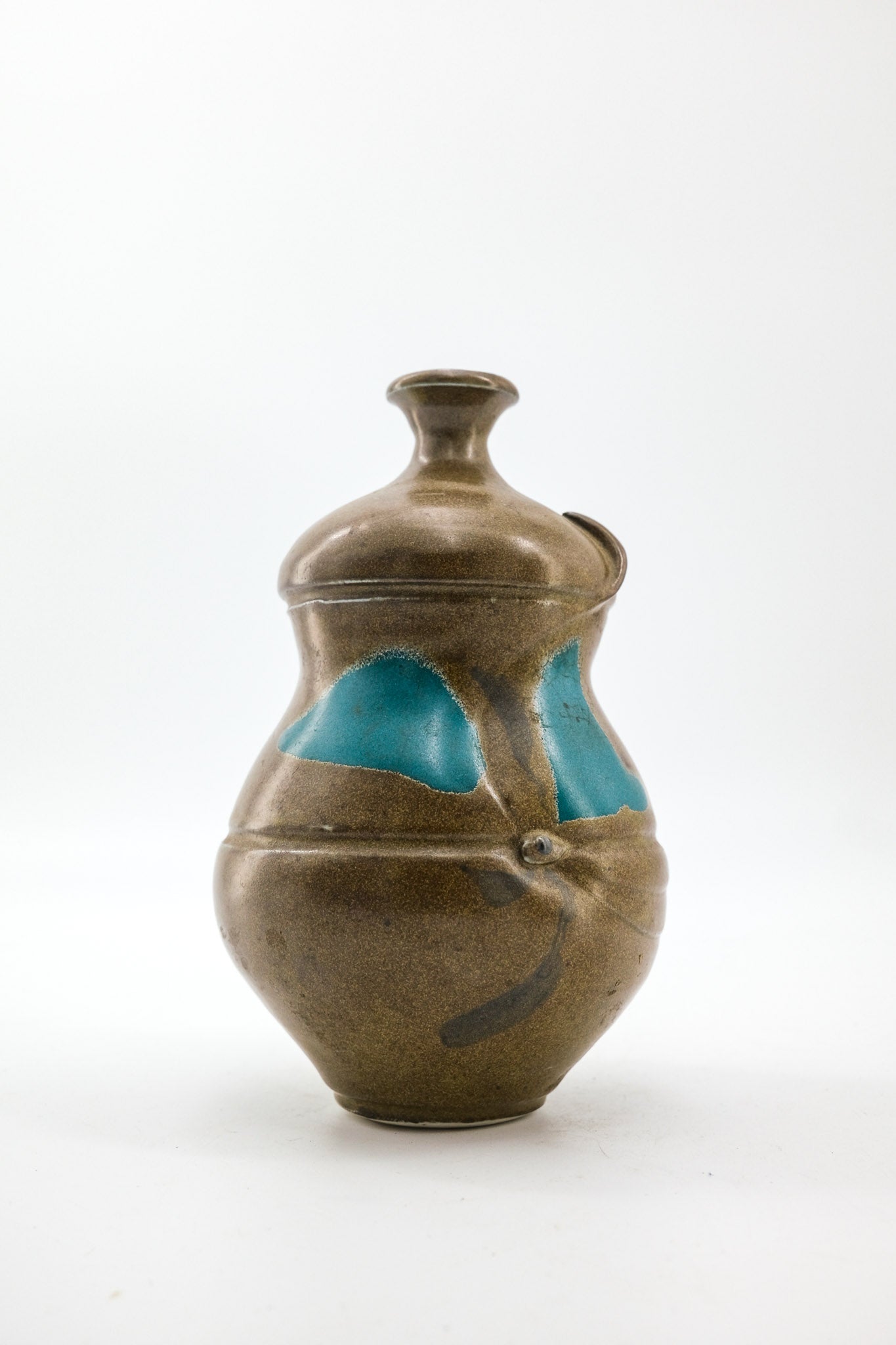 Pottery Jar with Turquoise Glaze / ターコイズ釉薬の陶器ジャー
