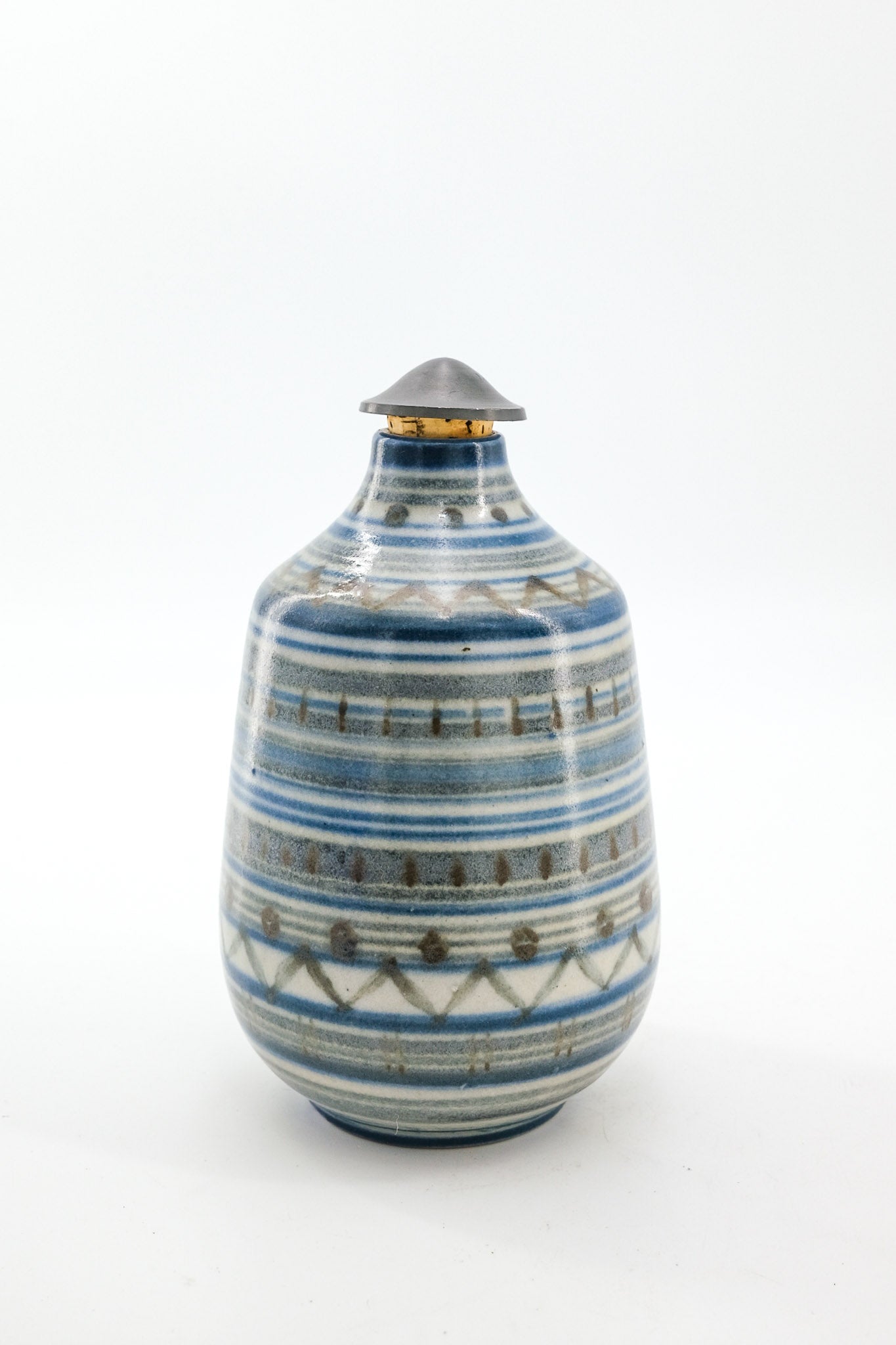 Small Lidded Bottle with Hand-painted Geometric Design / 手描き幾何学文様 蓋付き小瓶