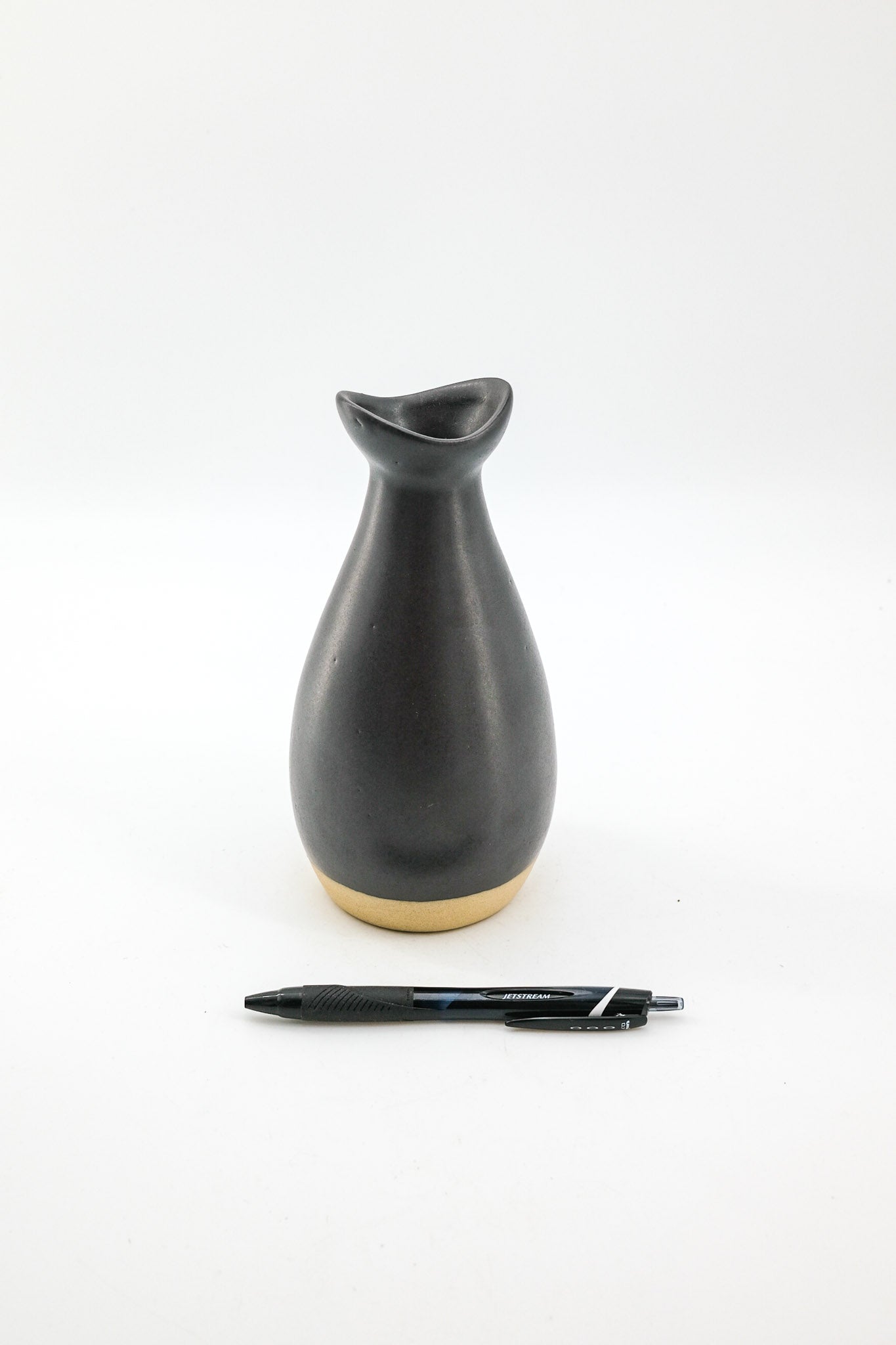 Sake Bottle Shape Vase / 徳利型 花器