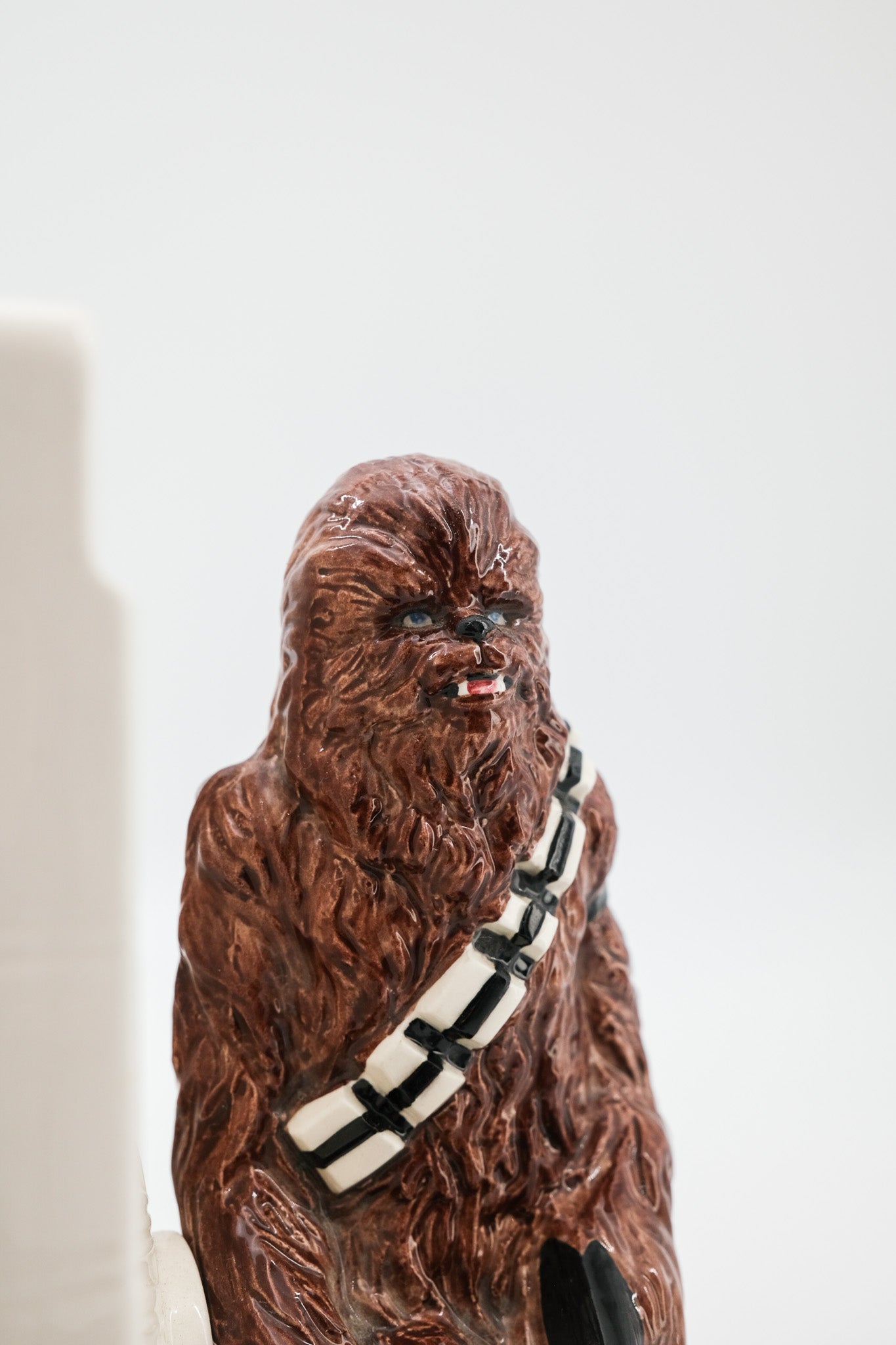 Chewbacca Ceramic Bookend / チューバッカ 陶器製ブックエンド