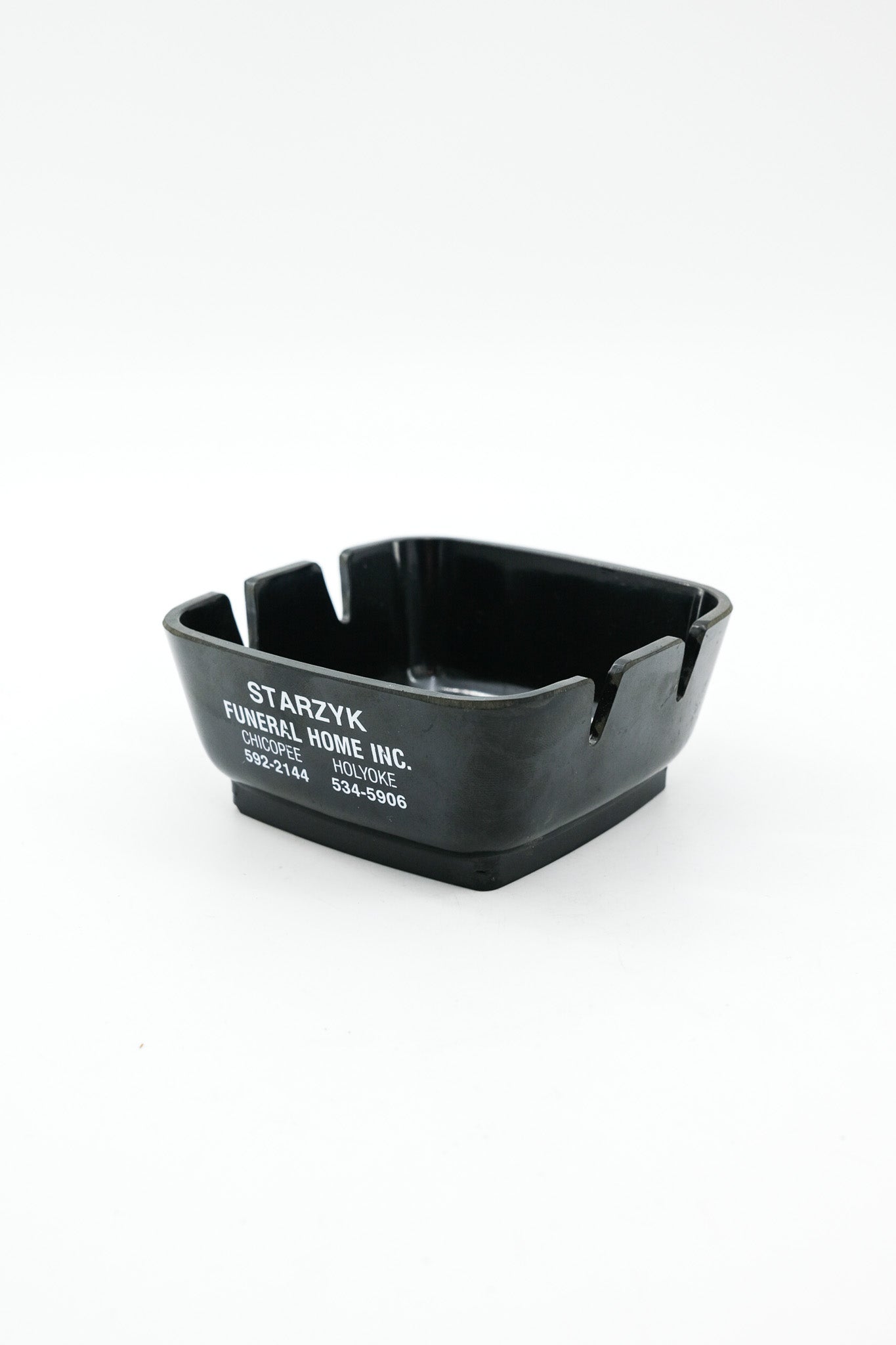 Starzyk Funeral Home Ashtray / スターズィック フューネラルホーム 灰皿