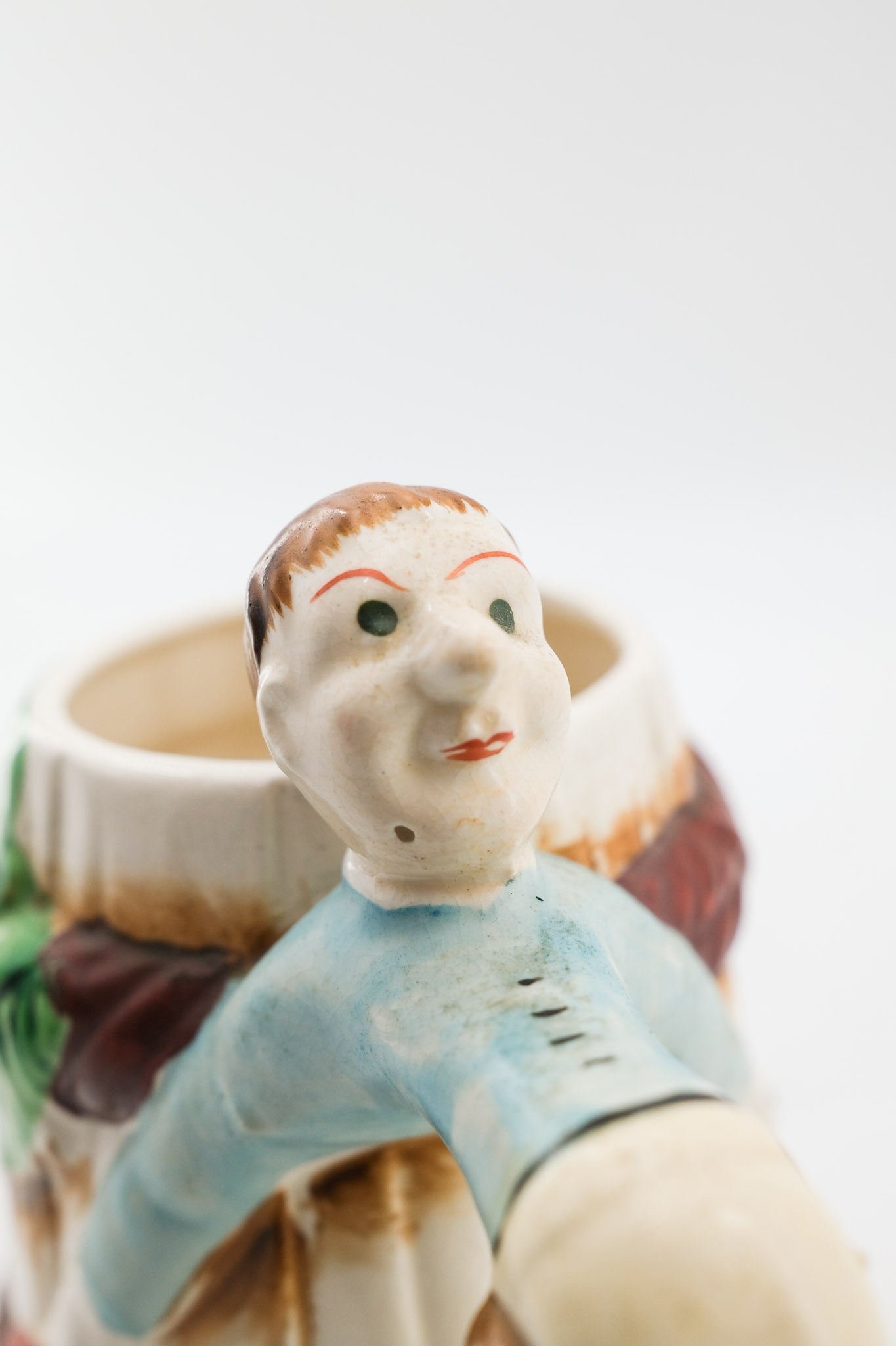 Barrel Mug with Cowboy Figure / 樽型カウボーイマグカップ