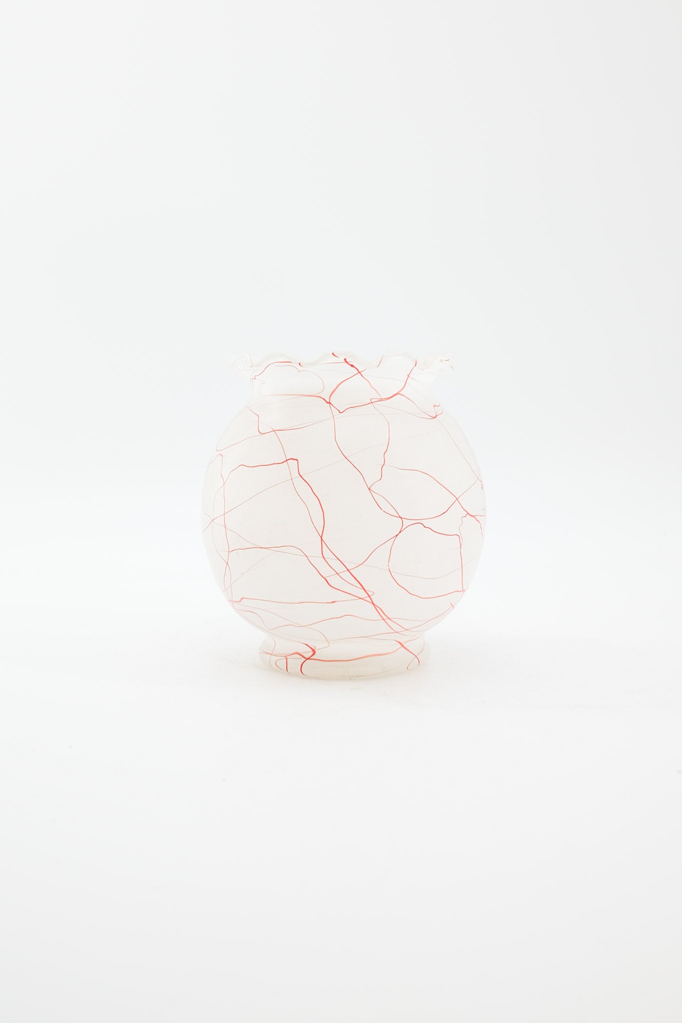 Red Thread Patterned Frosted Glass Vase / レッドスレッド フロストガラス フラワーベース