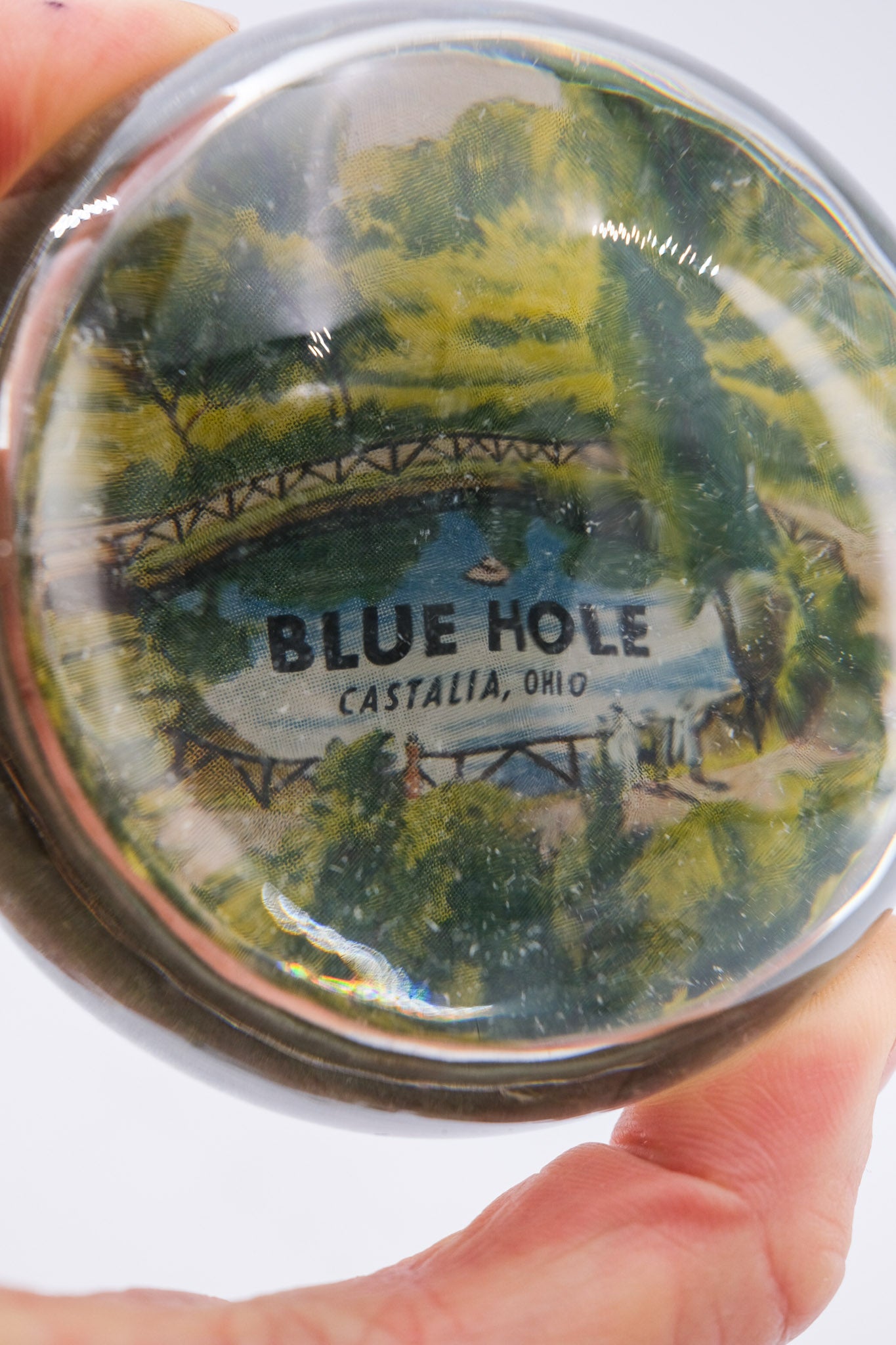 Glass Dome Paperweight - Blue Hole, Castalia, Ohio / ガラスドームペーパーウェイト - ブルーホール、カスタリア、オハイオ