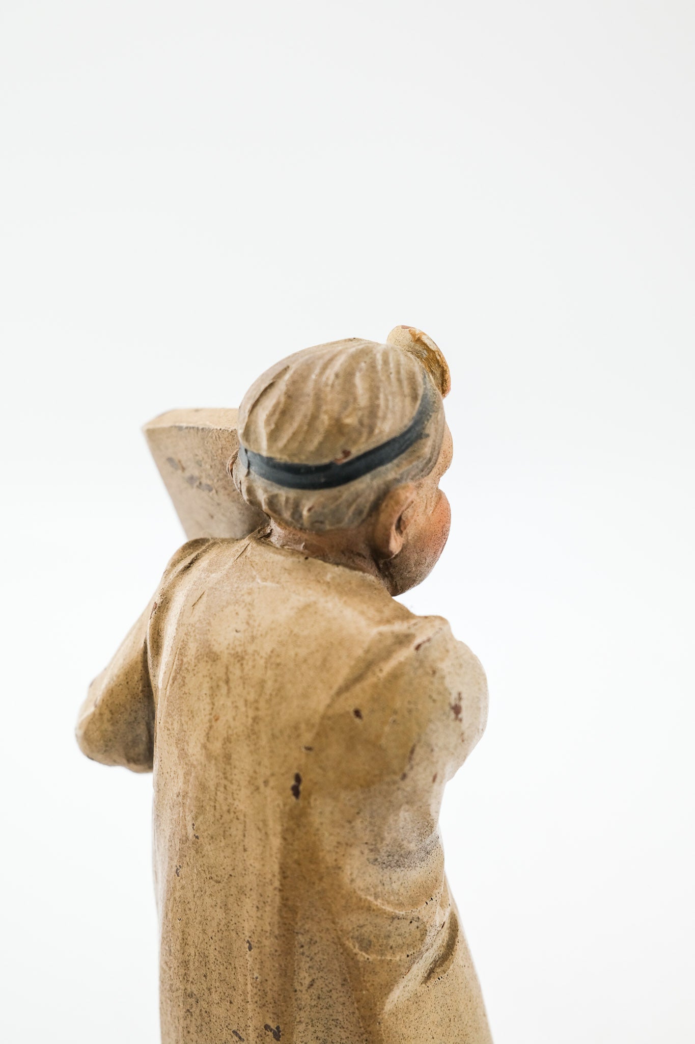 Oculist Figurine / 木彫り人形「眼科医」