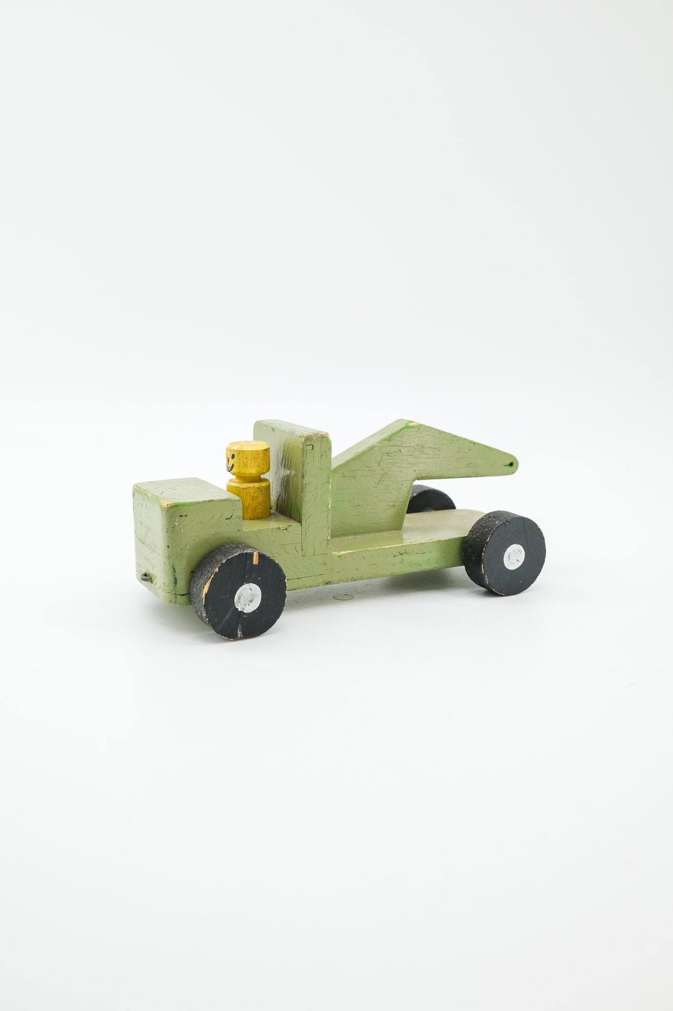 Vintage Wooden Crane Truck - Medium Green / ヴィンテージ 木製クレーントラック（ミディアムグリーン）