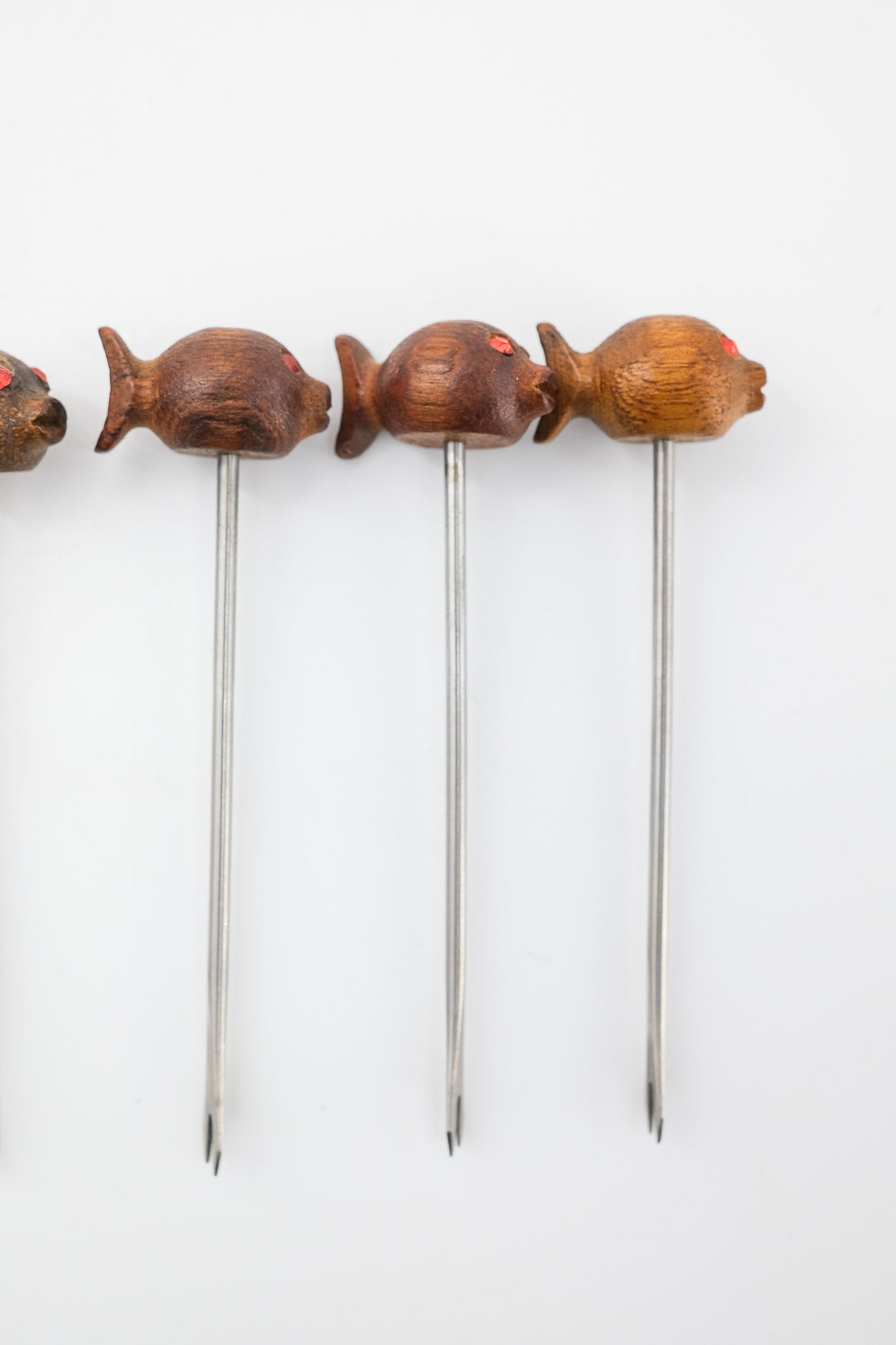 フィッシュモチーフ カクテルピックセット / Vintage Wooden Fish Cocktail Picks Set