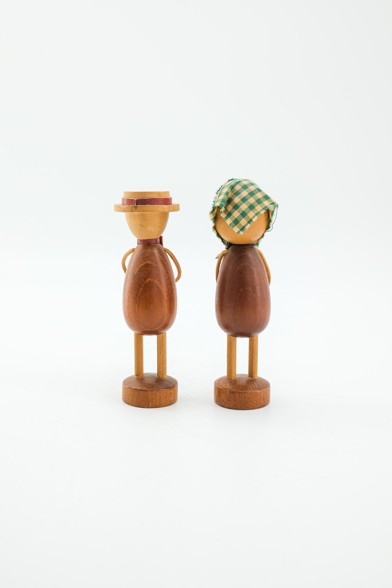 Wooden Doll Couple / 木製のペア人形