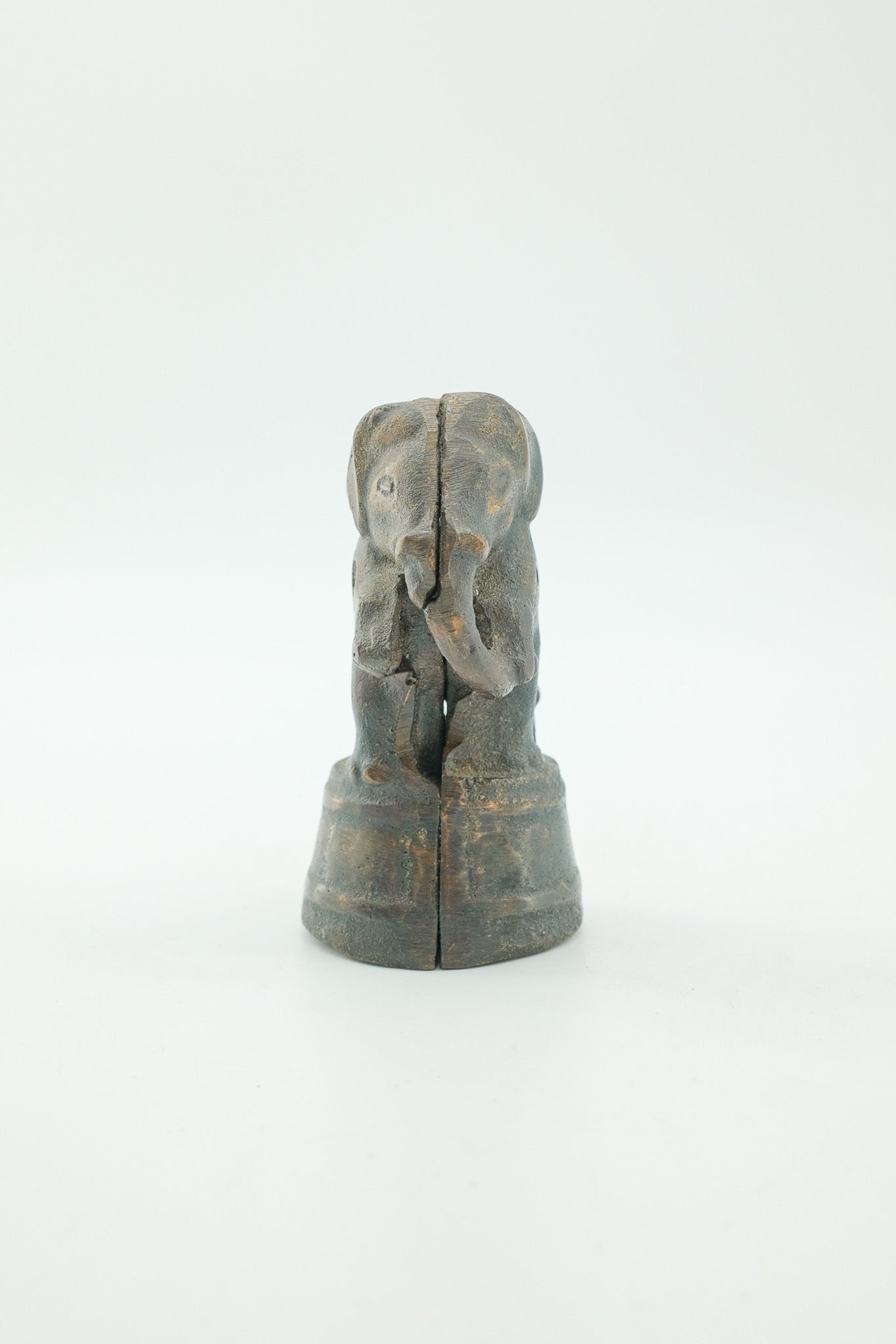 Cast Iron Elephant Bank / 鋳物ゾウの貯金箱