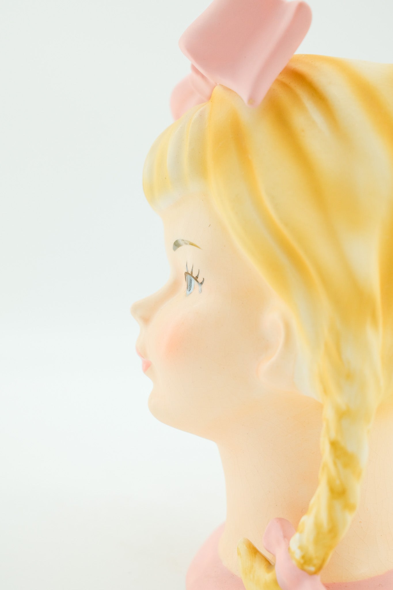 Blonde Girl Head Vase / レフトン女の子のフラワーベース