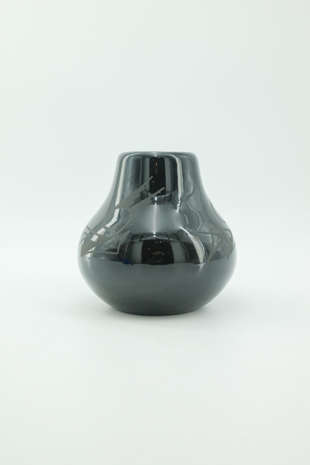 Black Seed Pot by James - Navajo / ナバホ族 ジェームス作 ブラック・シードポット