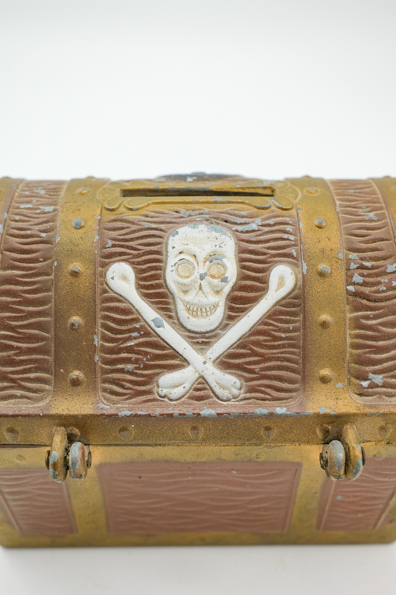 Antique Pirate Treasure Chest Bank / 海賊の宝箱型 貯金箱 – STORE