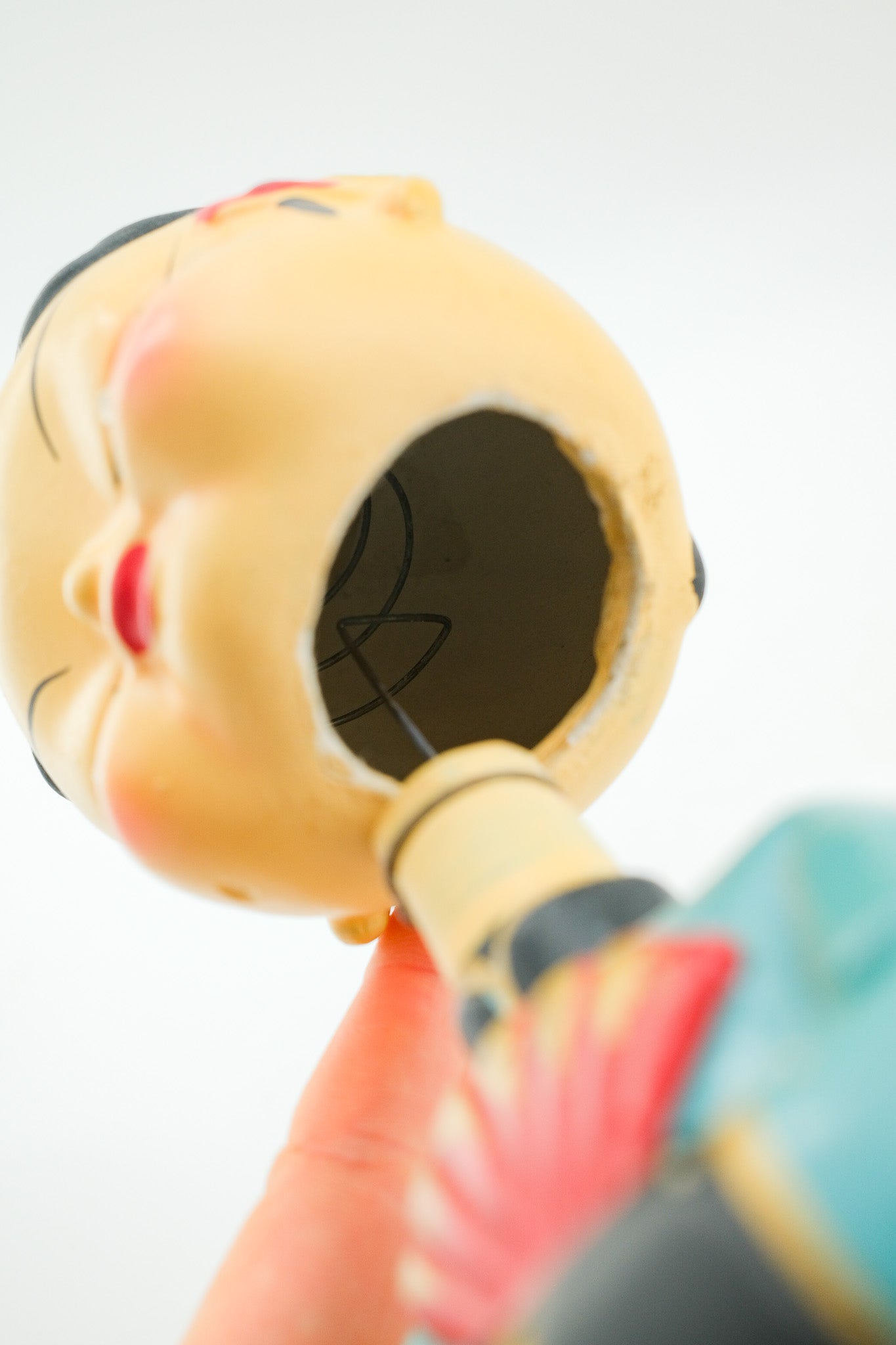 Japanese Vintage Bobblehead - Girl with Red Fan / 和製ビンテージ 首振り人形 赤い扇子の女の子