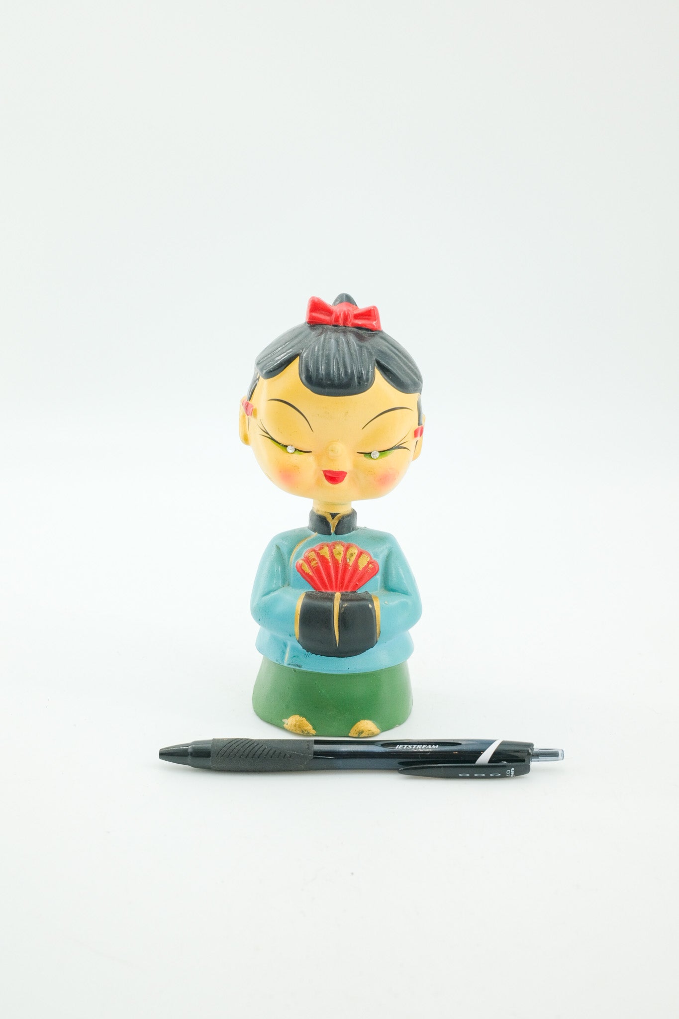 Japanese Vintage Bobblehead - Girl with Red Fan / 和製ビンテージ 首振り人形 赤い扇子の女の子