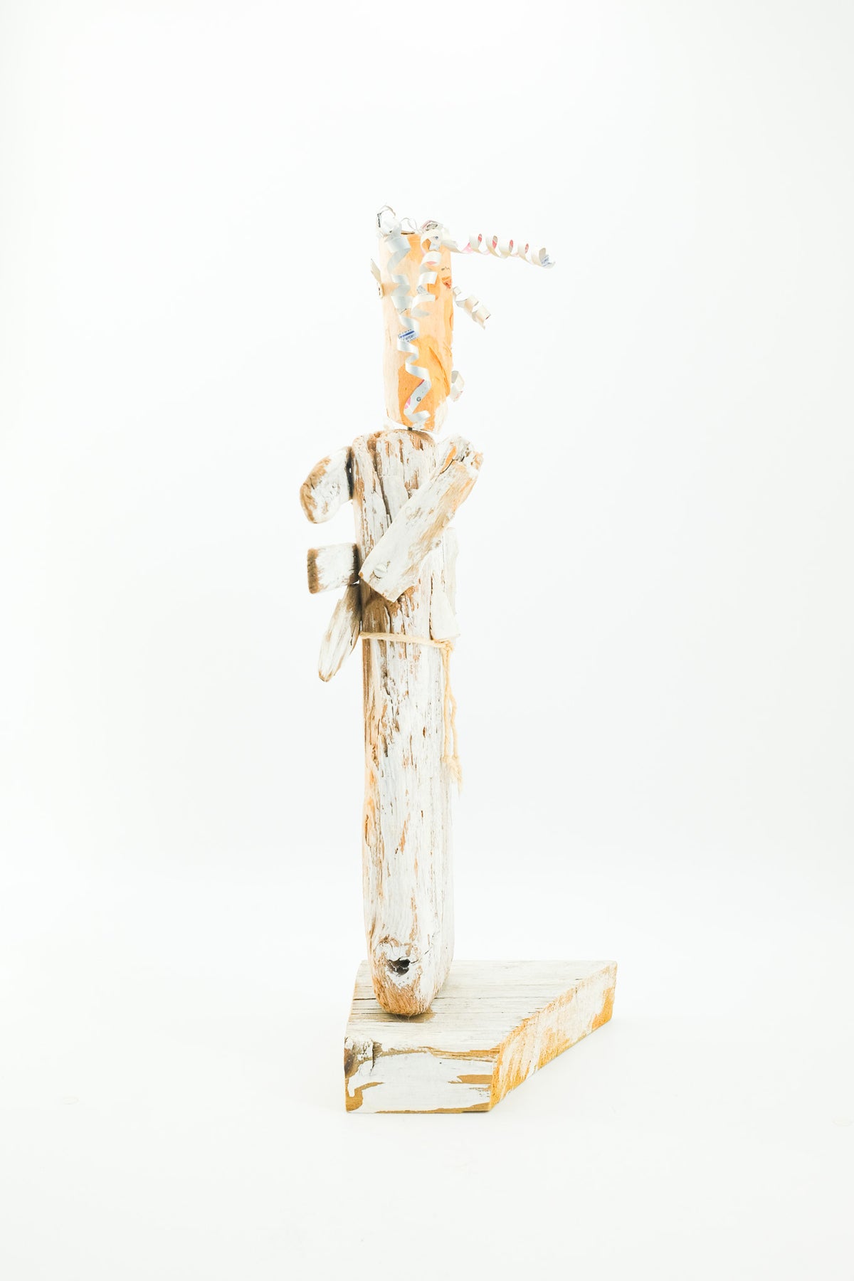 Driftwood Angel Sculpture / 流木のアート：エンジェル像