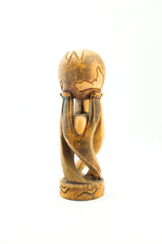 Wooden Unity Sculpture with Globe / 木彫り　団結した人々と地球の像