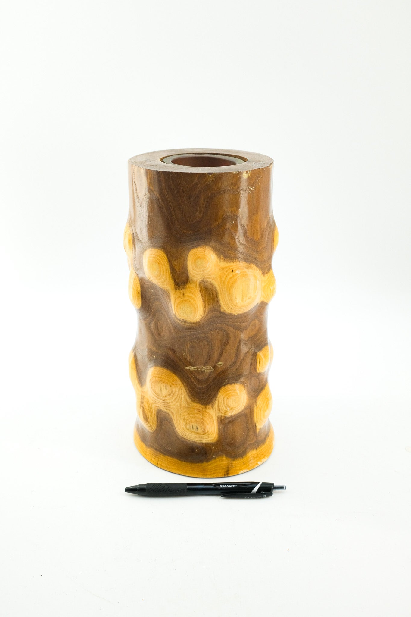 Hand-carved Wooden Vase / 杢目の木製花器