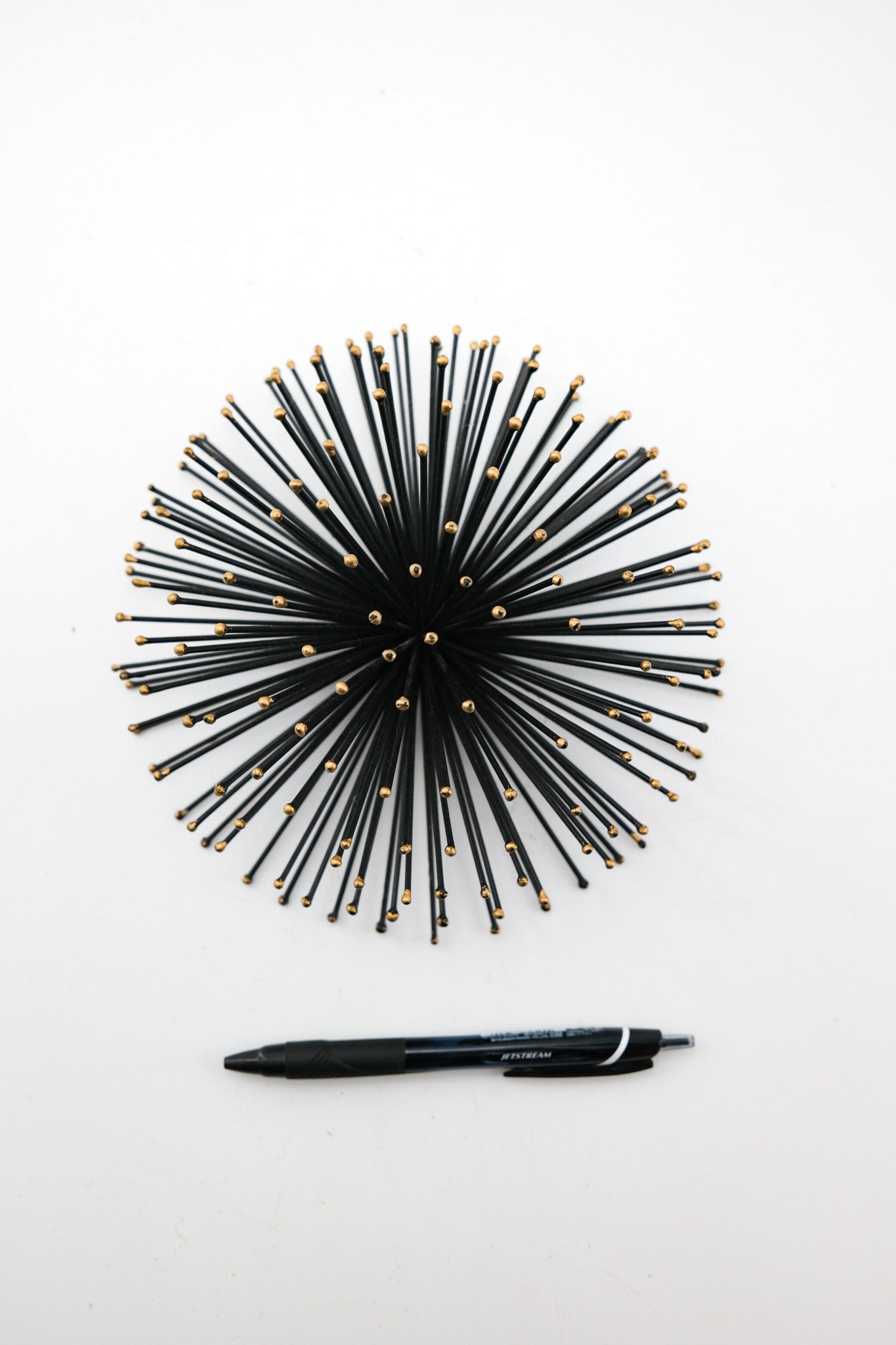 Metal Starburst Wall Decor / メタルスターバースト 壁掛けオブジェ