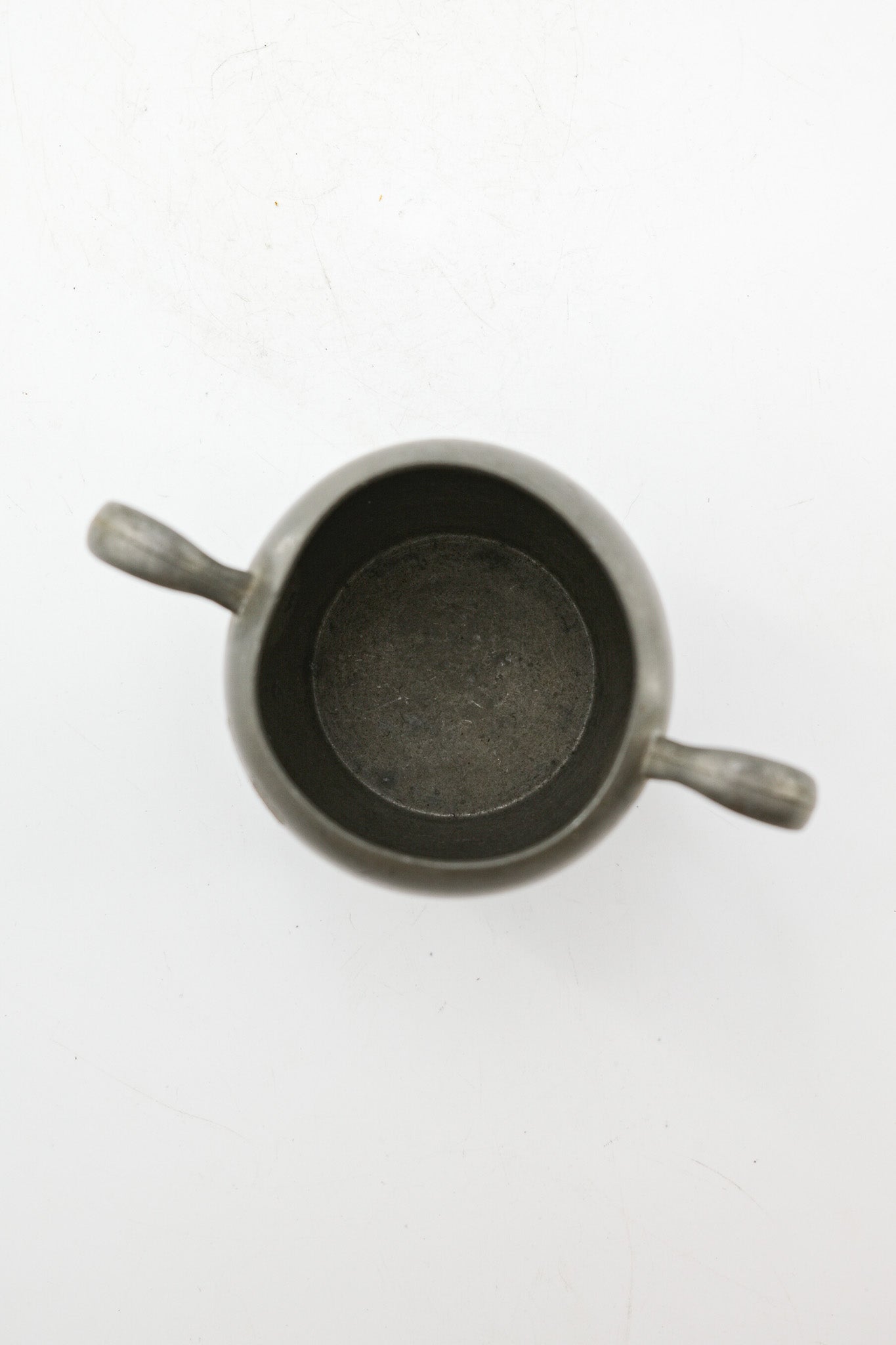 Pewter Two-Handled Vessel / ピューター製 両手付きポット