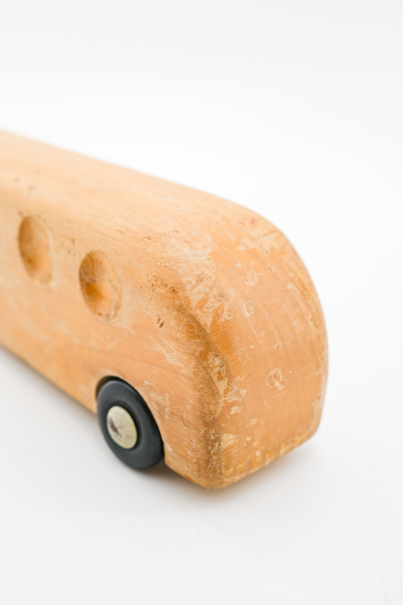 Wooden Bus Toy / 木製バスのおもちゃ