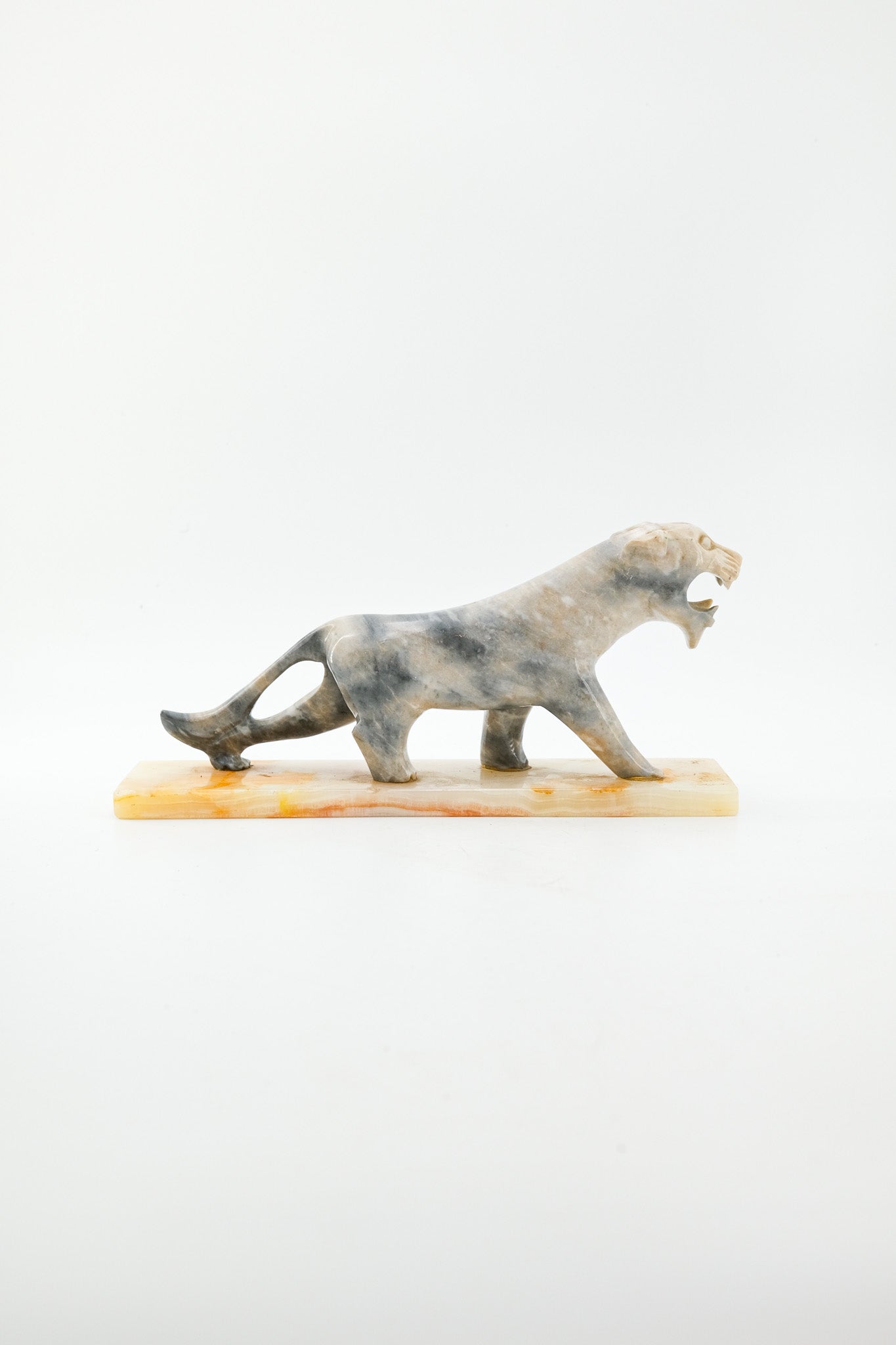 Carved Stone Feline Figurine / 石製彫刻のトラ