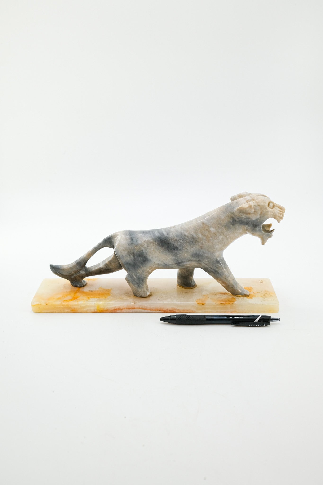 Carved Stone Feline Figurine / 石製彫刻のトラ