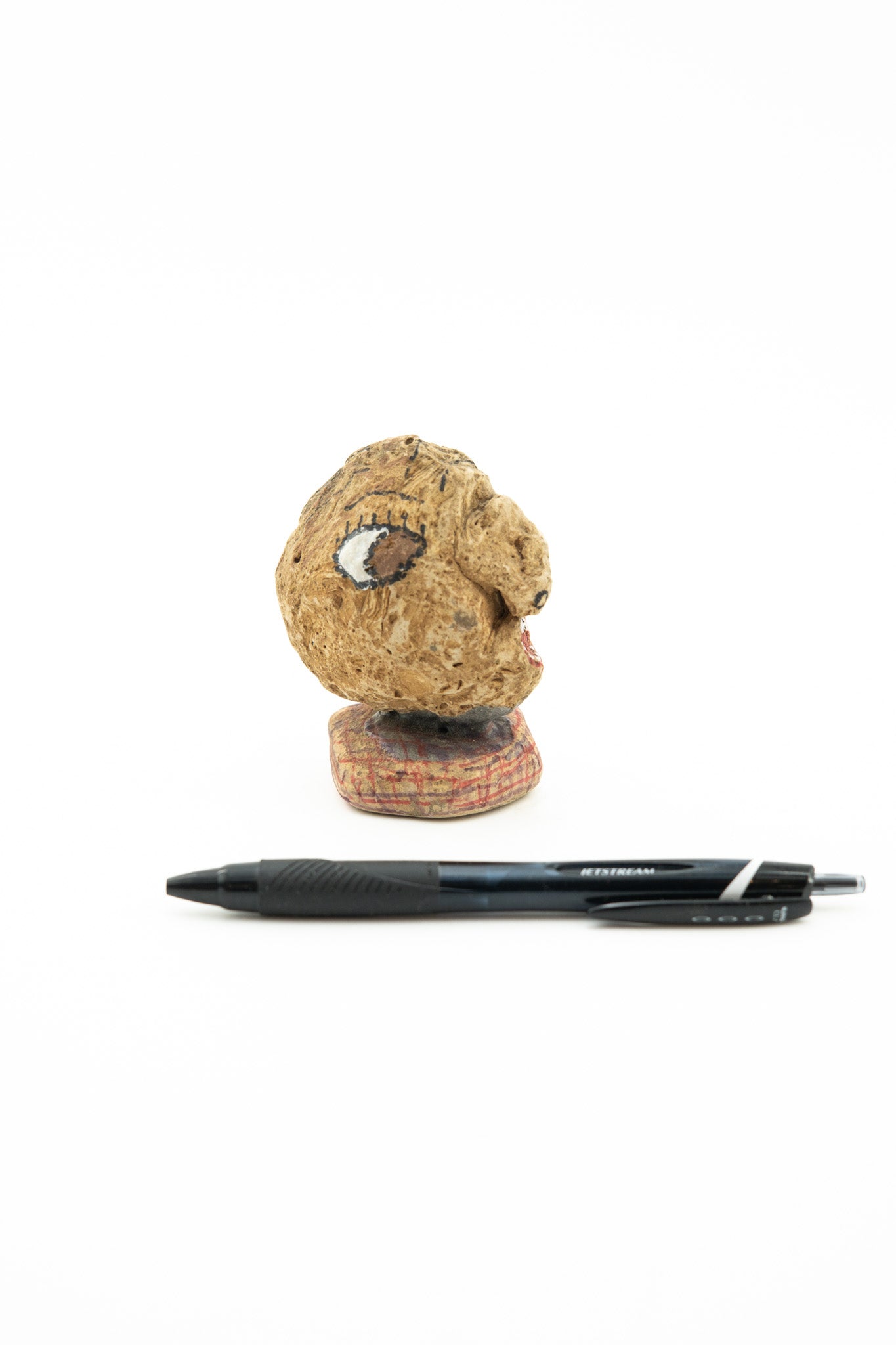Painted Stone Figurine / ペイントストーン