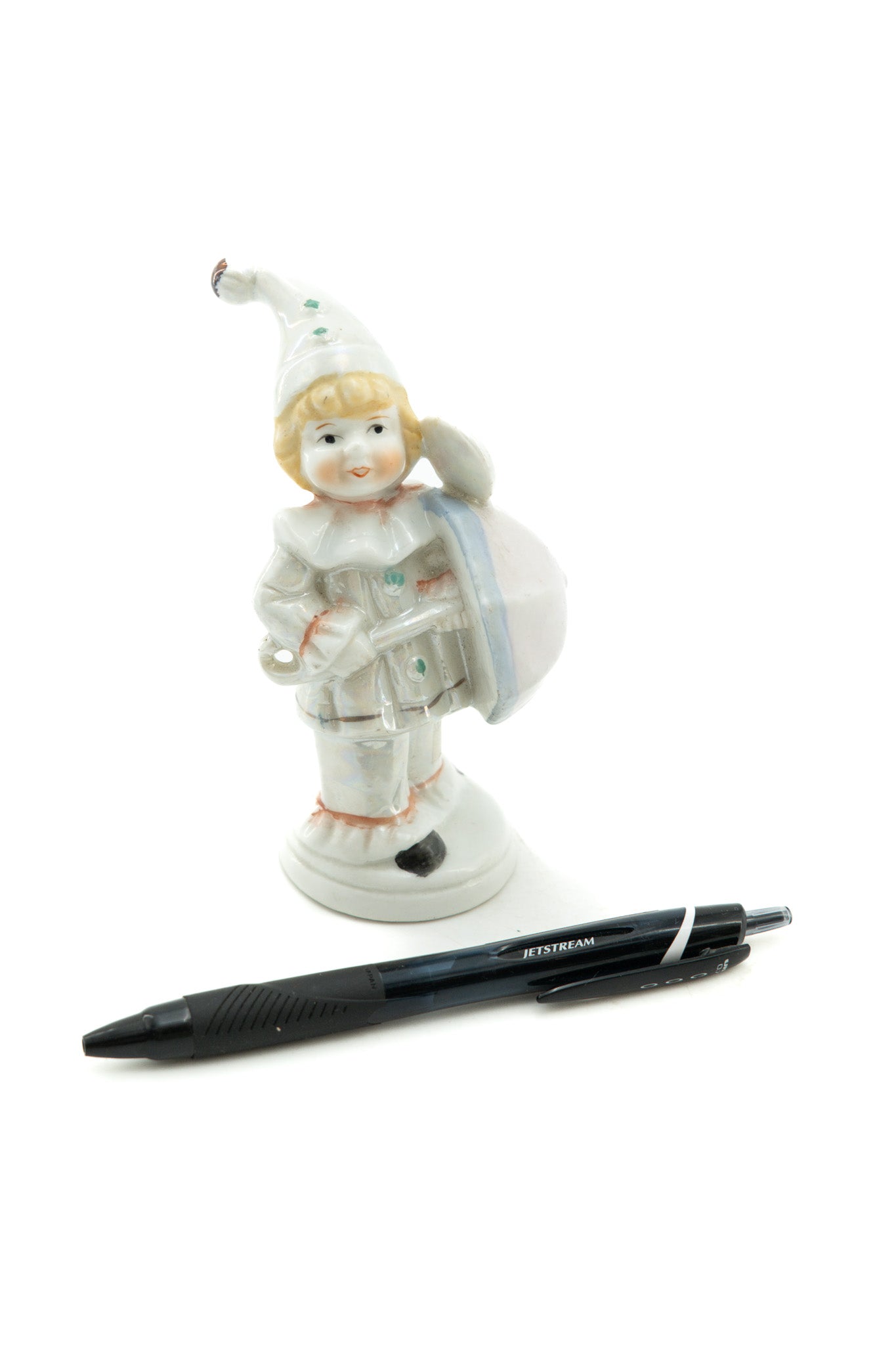 Pierrot Figurine with Umbrella / ピエロと傘の陶器人形